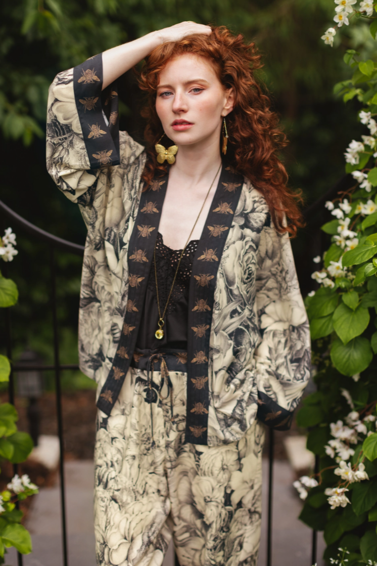•HONEY & THE MOON• cropped bamboo cardigan