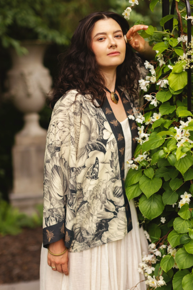 •HONEY & THE MOON• cropped bamboo cardigan