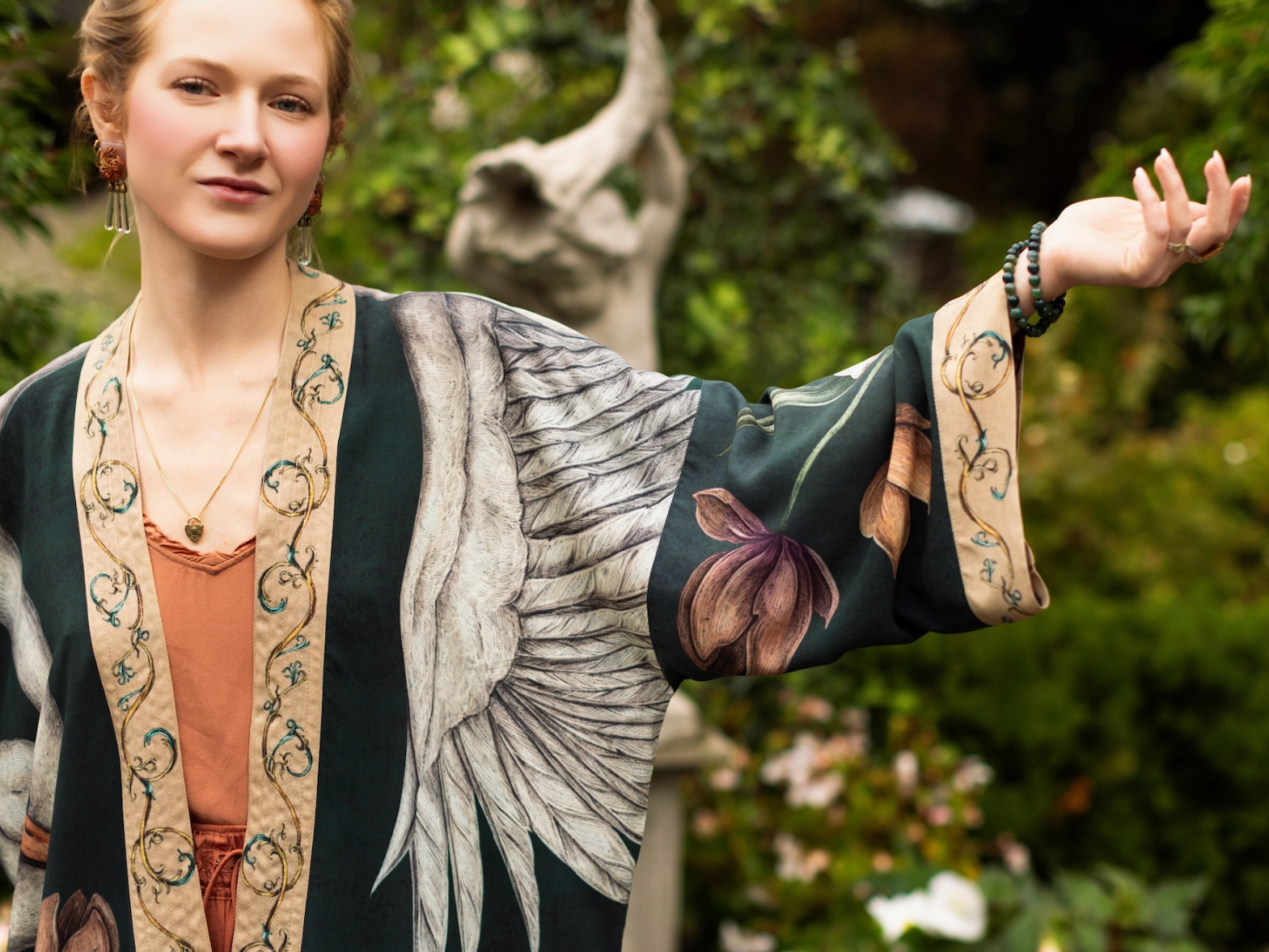 •UNDER MY WING• cropped bamboo cardigan