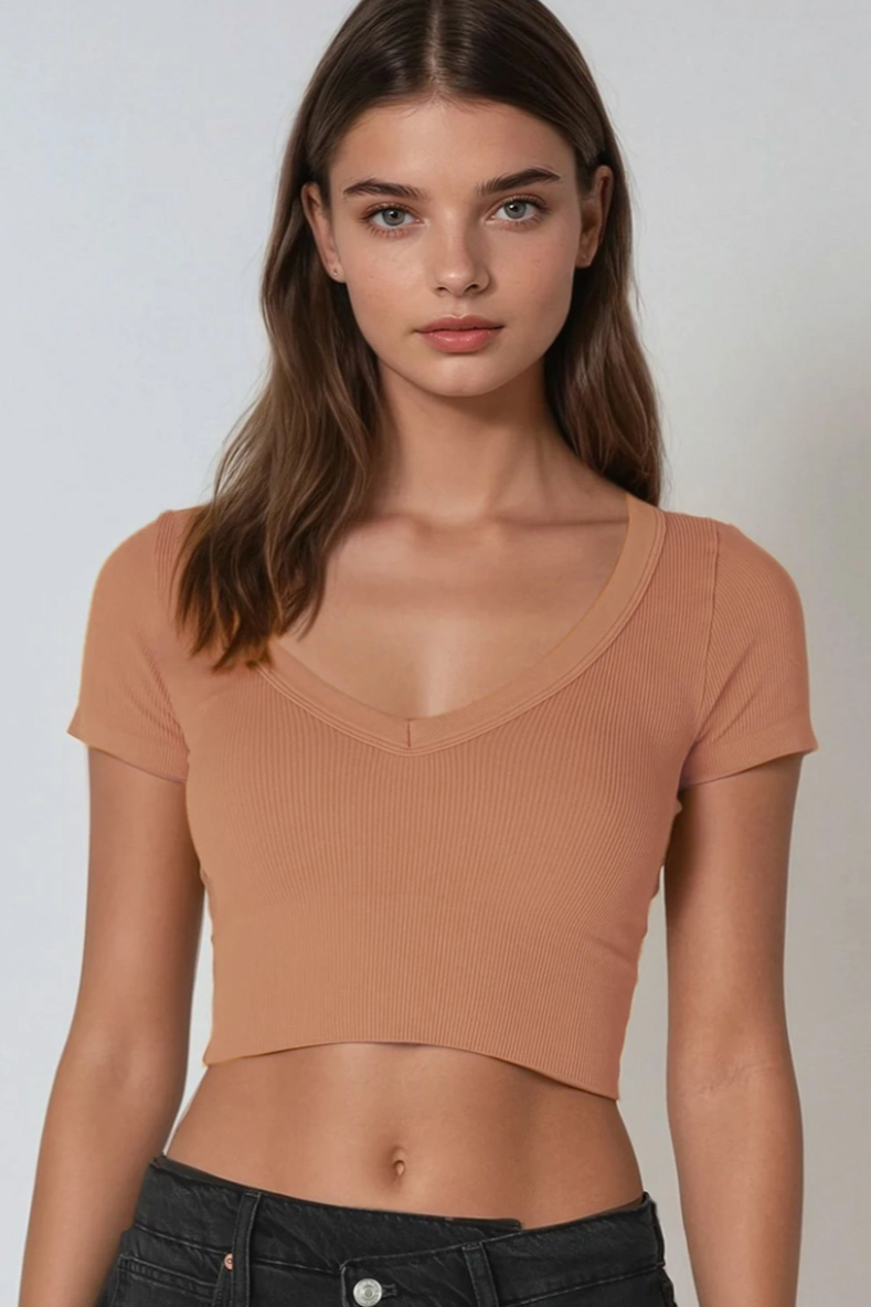 •RIBBED V-NECK• cropped tee (USA)