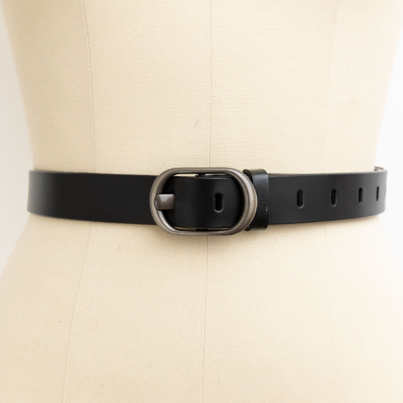 •BELT• leather with oval buckle