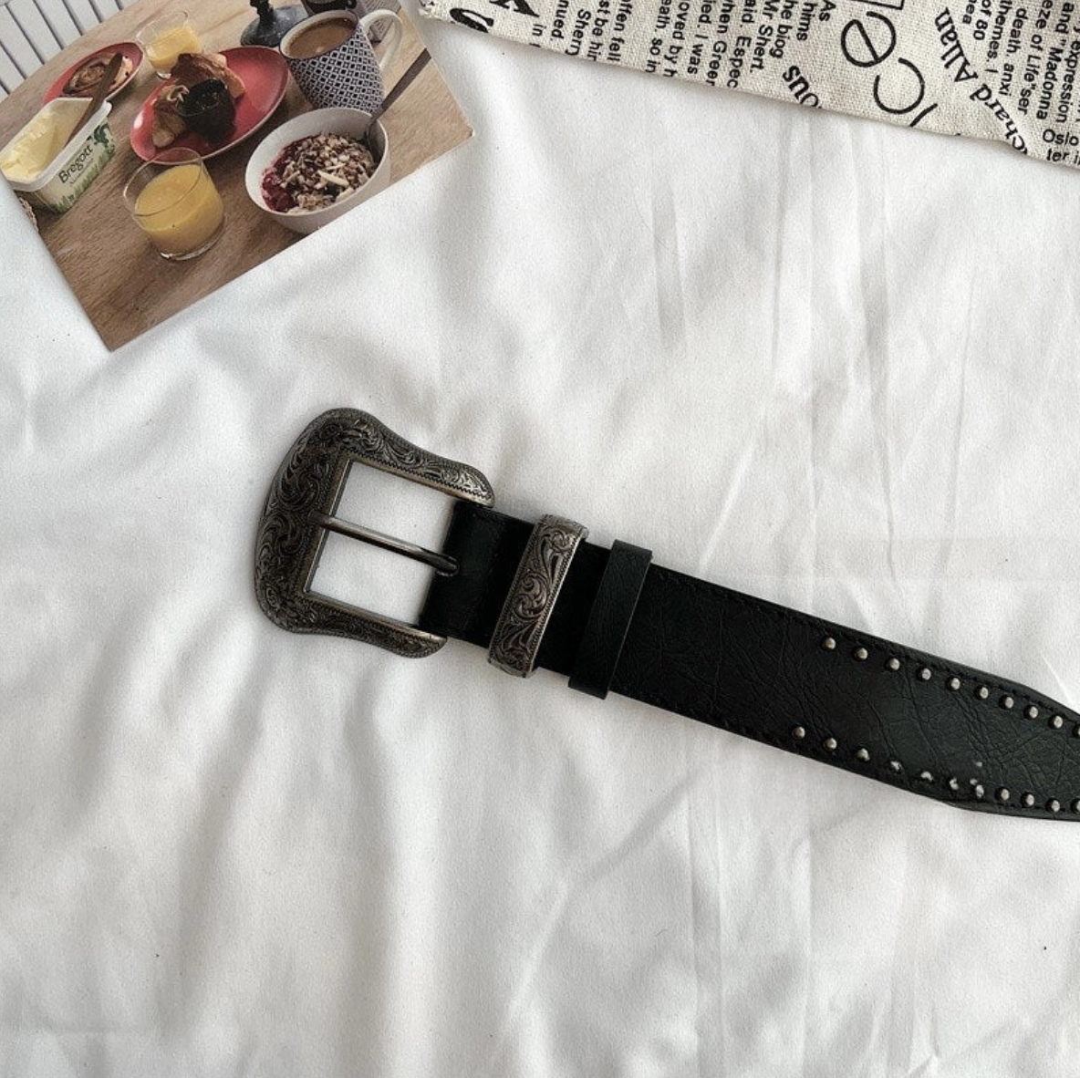•BELT• big buckle studded leather