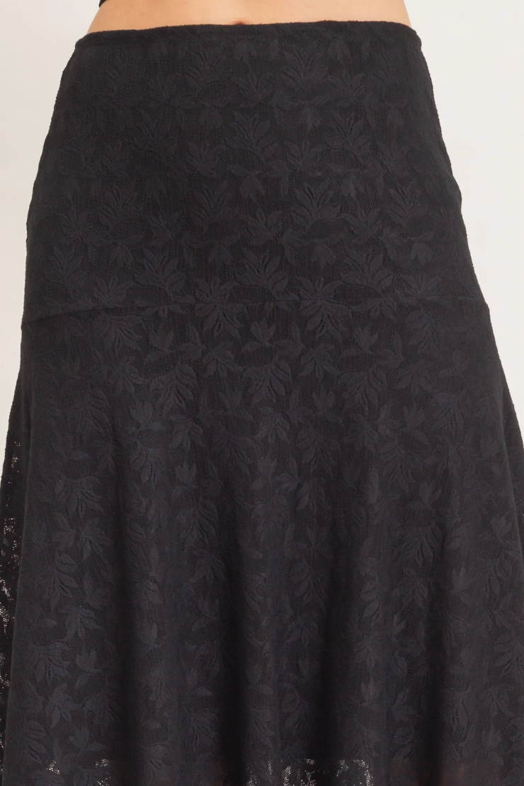 •ESMERALDA - BLACK• floral lace witchy hem skirt