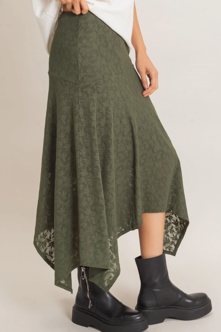 •ESMERALDA• floral lace witchy hem skirt
