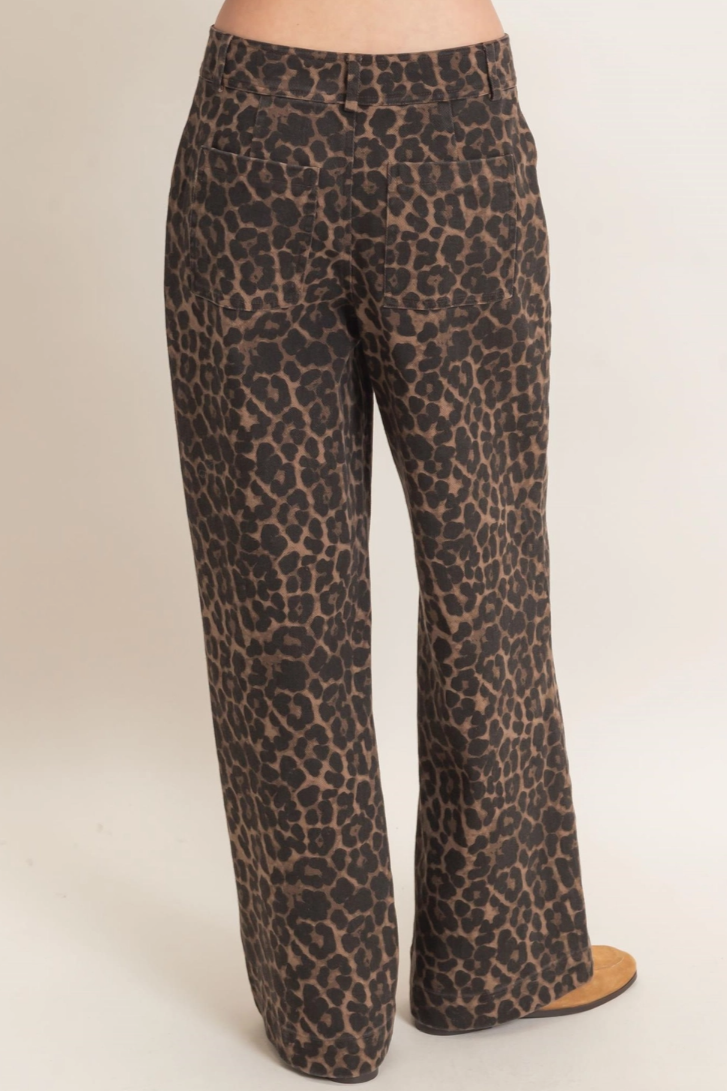 •SABOR - DARK• cotton wide leg leopard print denim pants