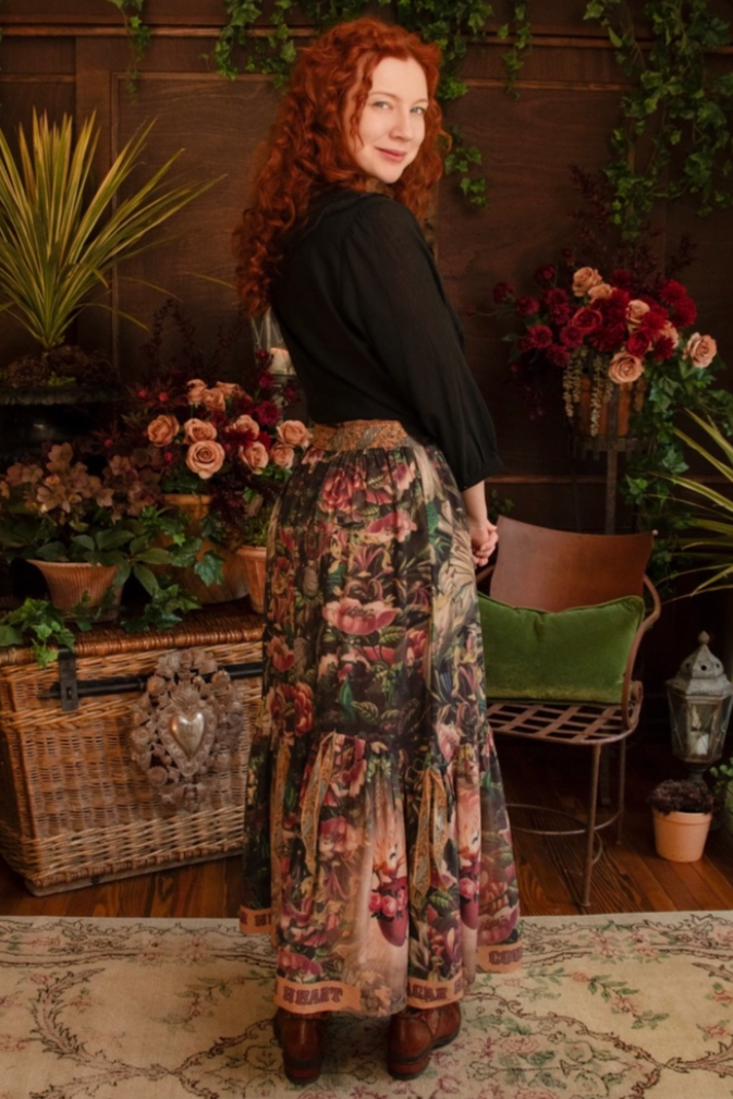 •COURAGE, DEAR HEART• elastic drawstring bamboo maxi skirt