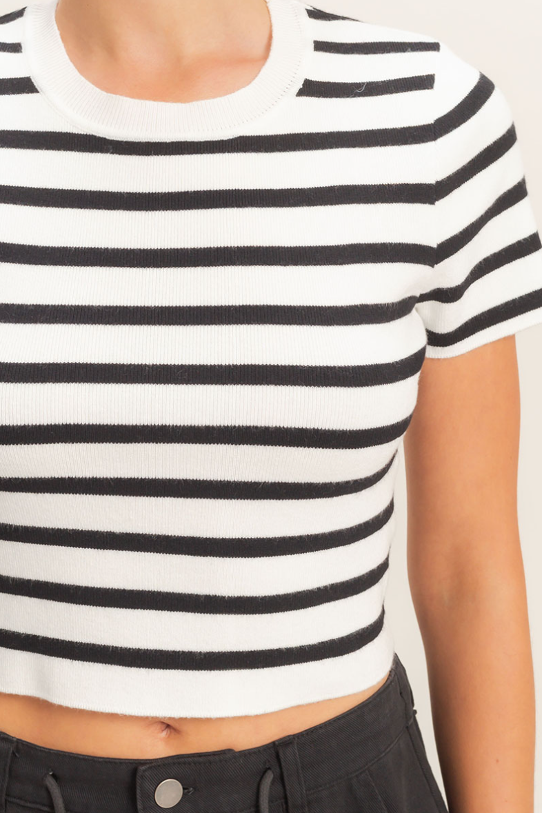 •AMELIE• striped crew neck cropped top