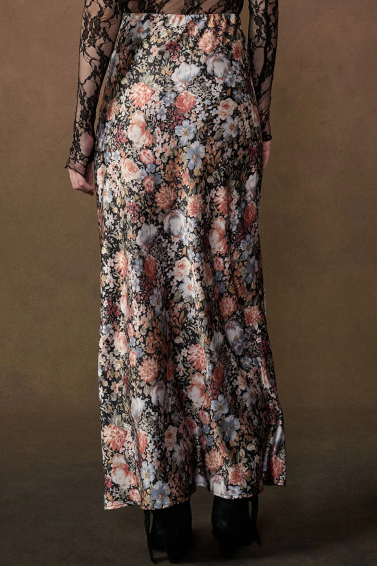 •SOPHIE• floral satin maxi skirt