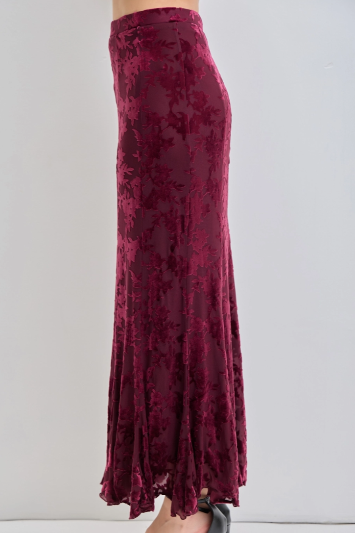 •CELOSIA• velvet burnout maxi skirt