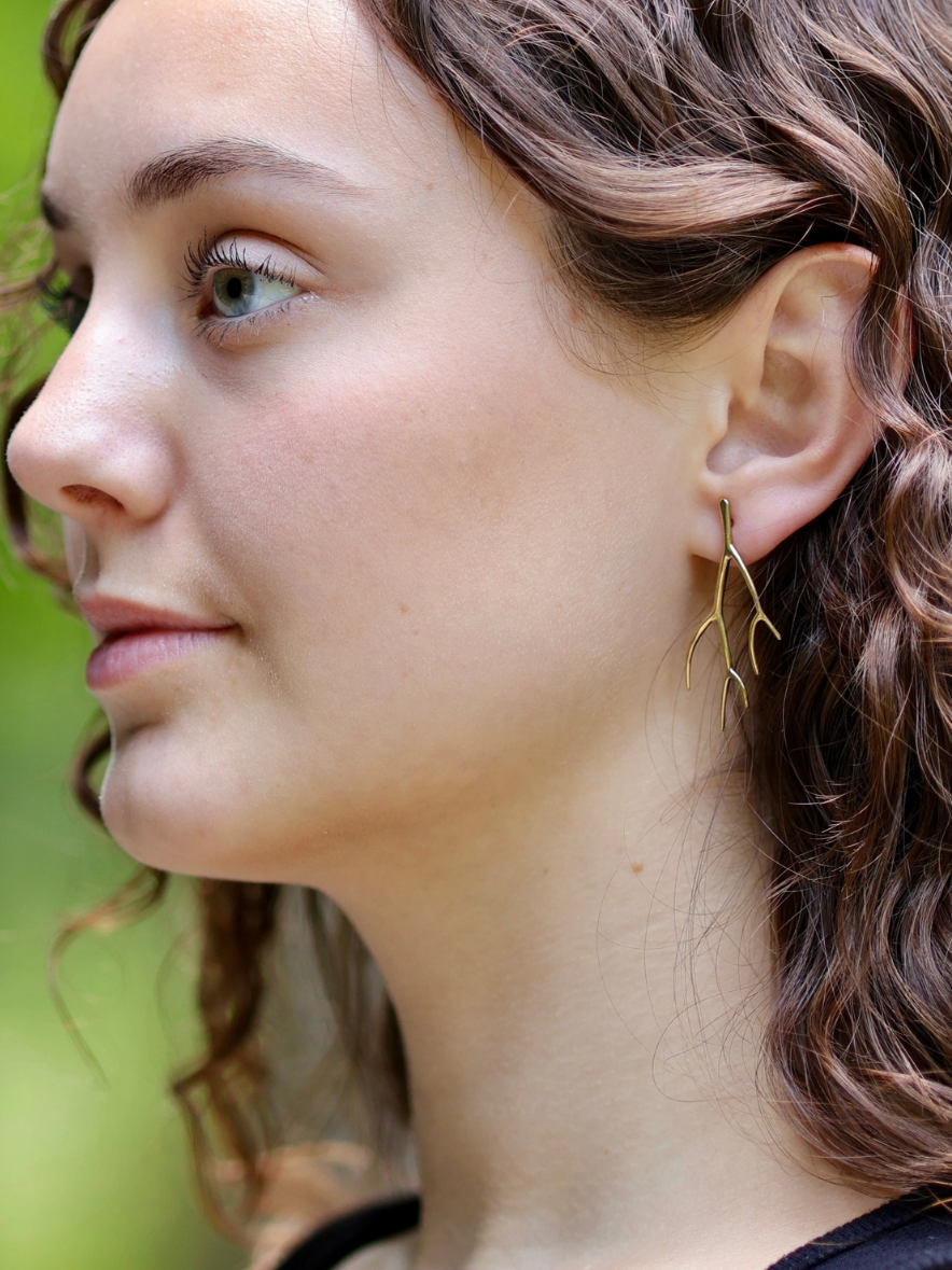 •PIPER• gold post earrings
