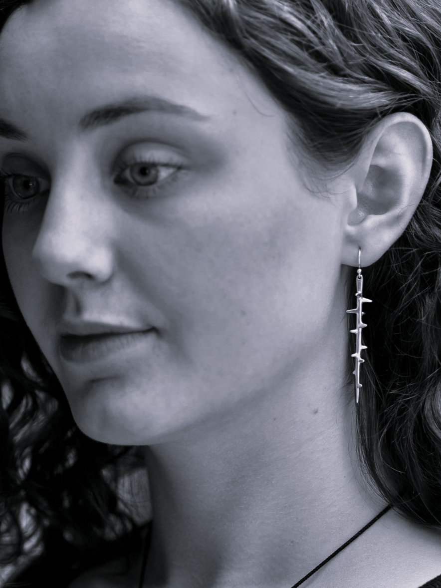 •ROSE• gold dangle earrings