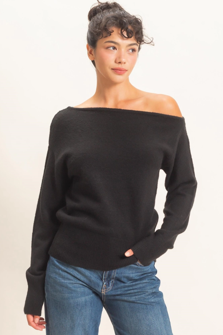 •LESLIE - BLACK• sunny shoulder long sleeve sweater