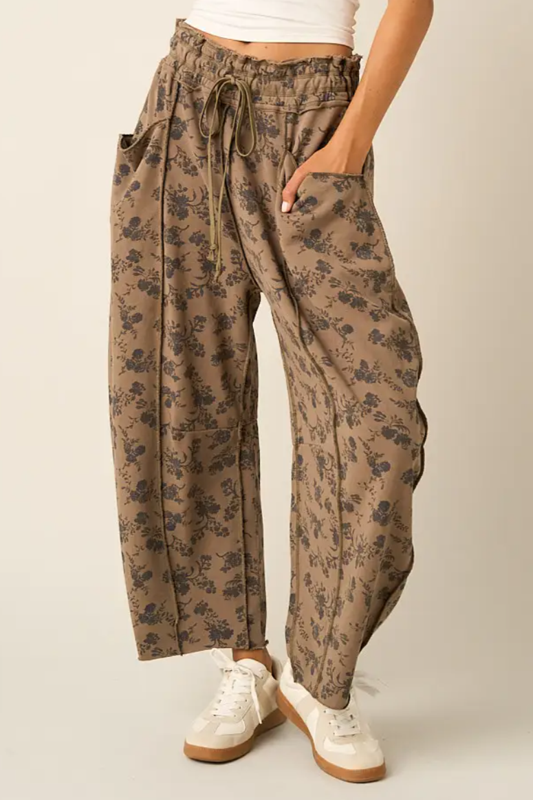•AZALIA• cotton blend cropped barrel pants