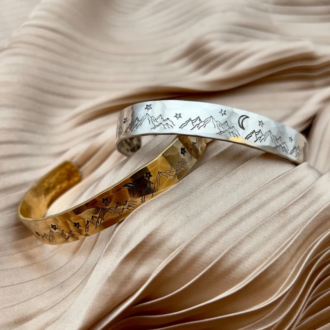 •MOUNTAIN• silver bracelet