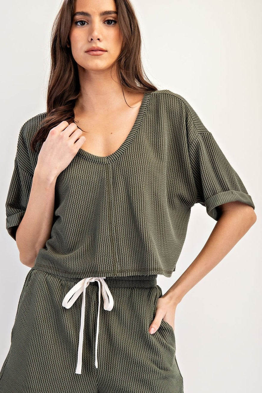 •HAILEY• textured knit V-neck cropped top