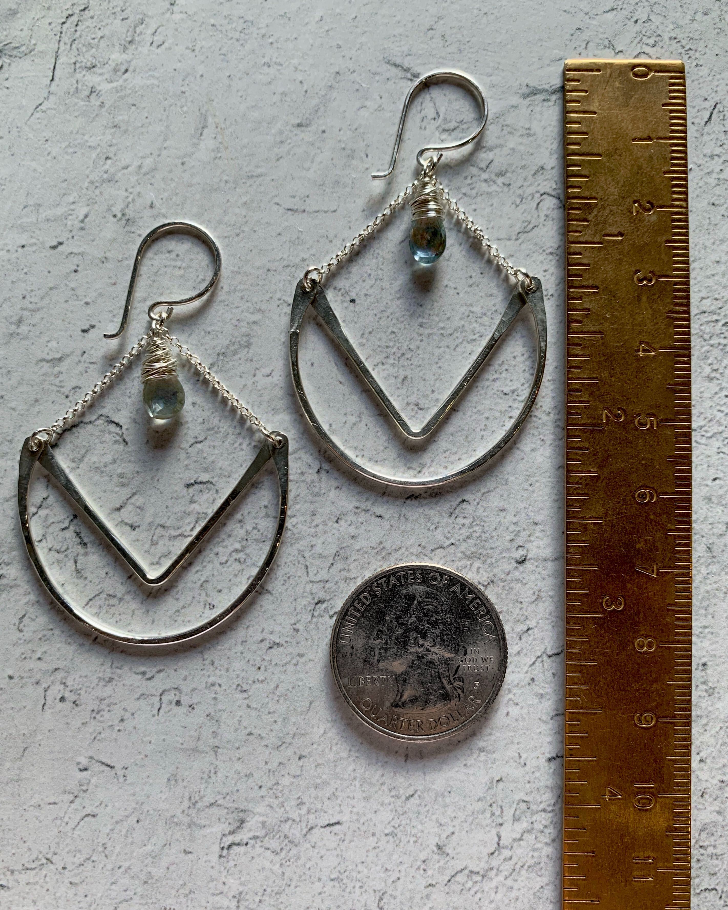 •TULIP HOOP• moss aquamarine + silver earrings