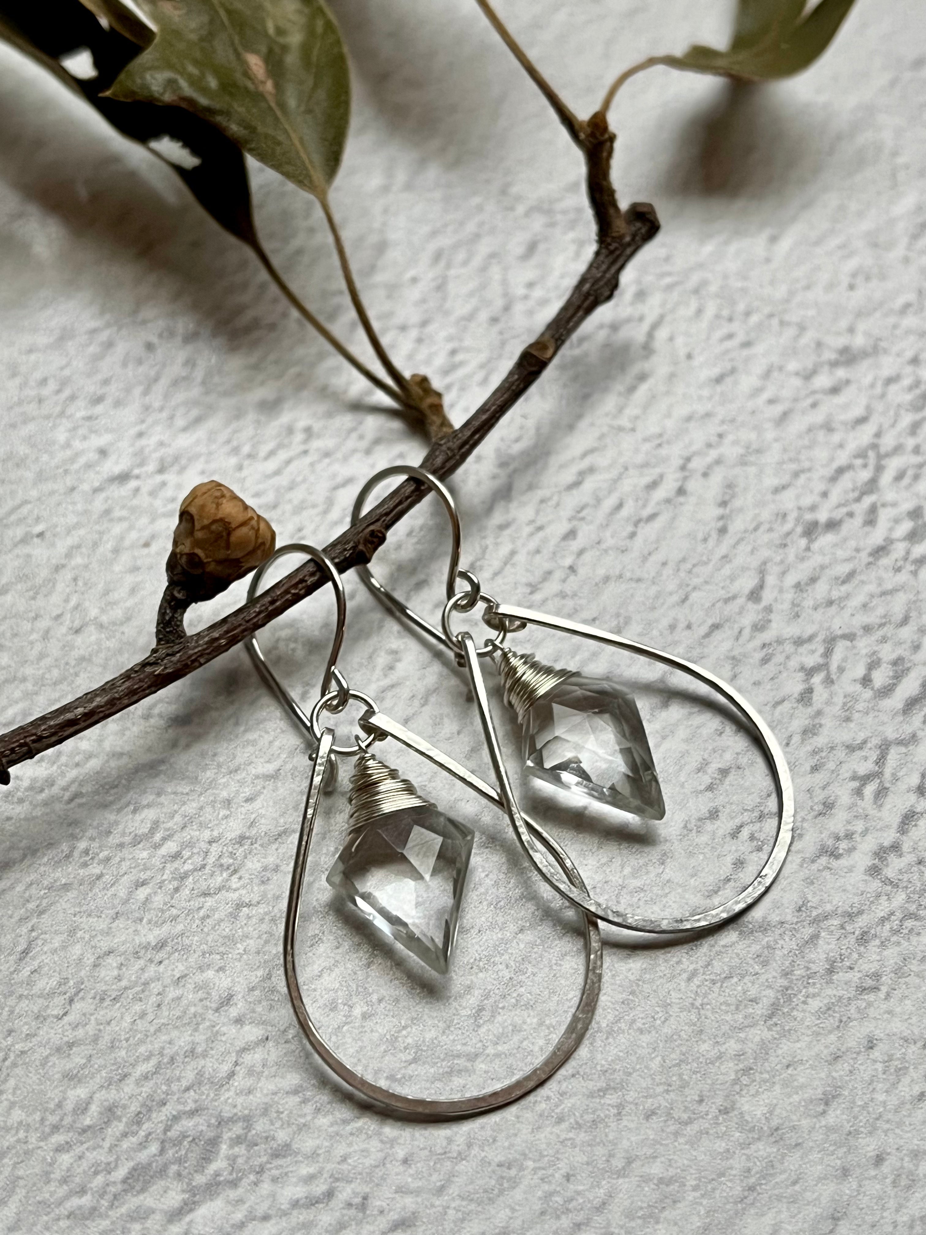 •ARROW HOOP• clear quartz + silver earrings
