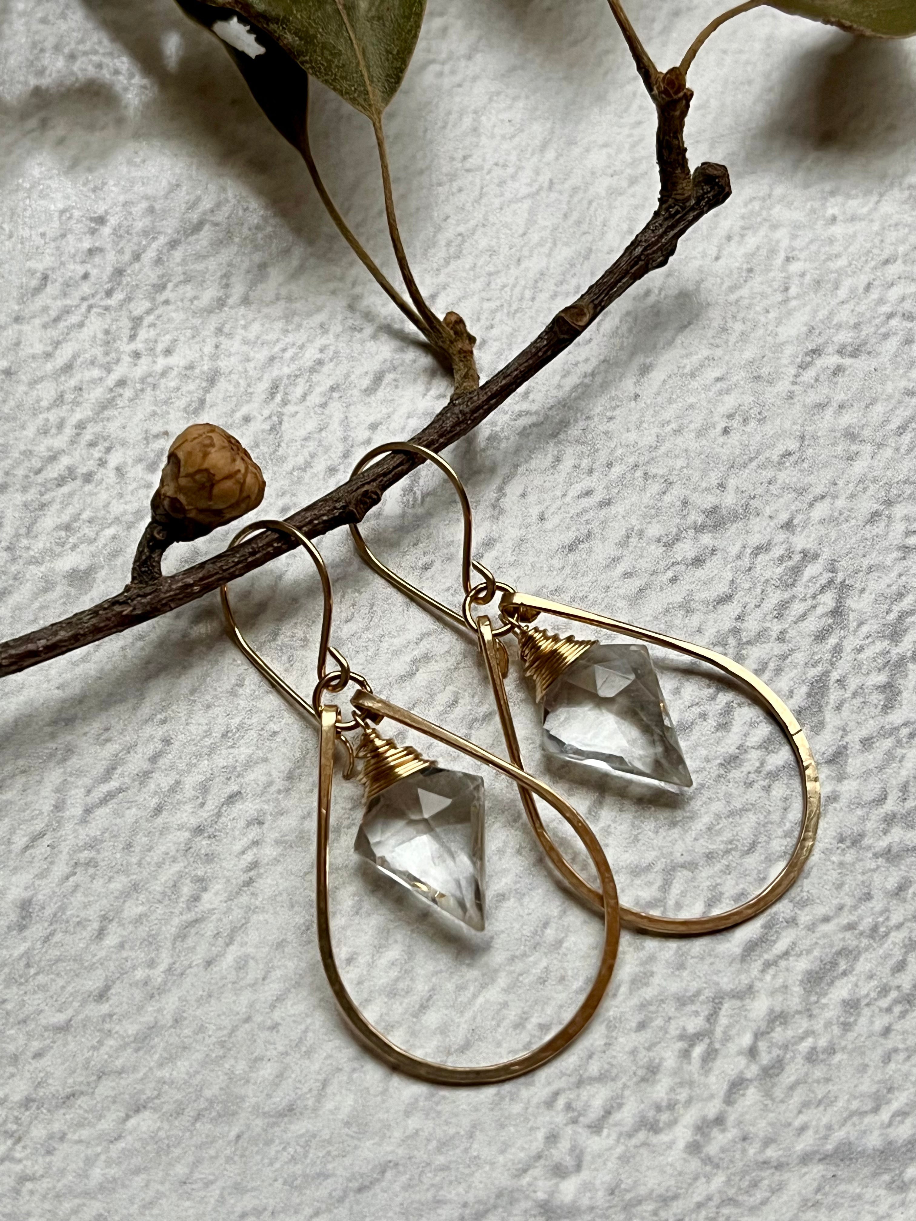 •ARROW HOOP• clear quartz + gold earrings