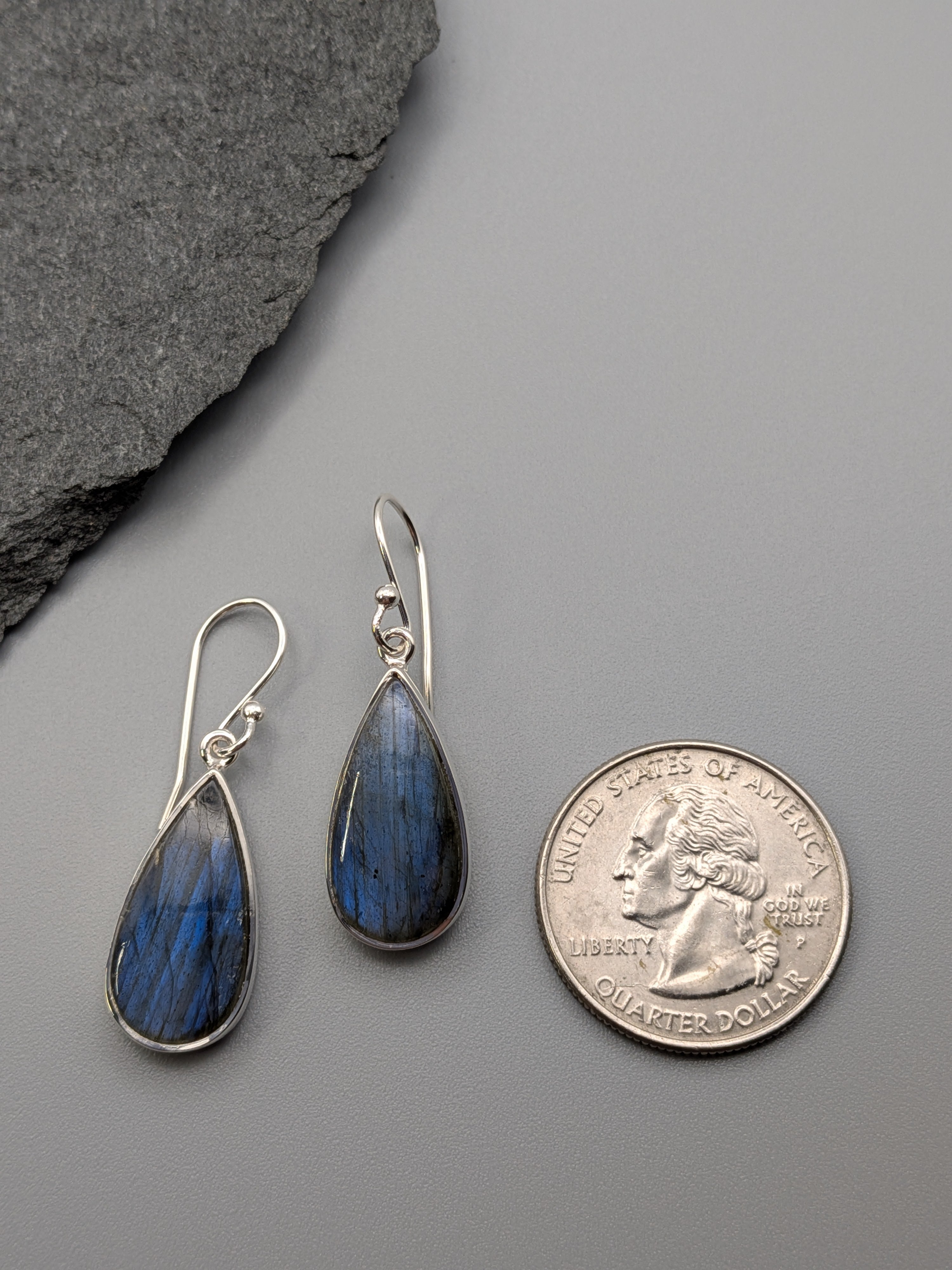•LABRADORITE TEARDROP• silver dangle earrings