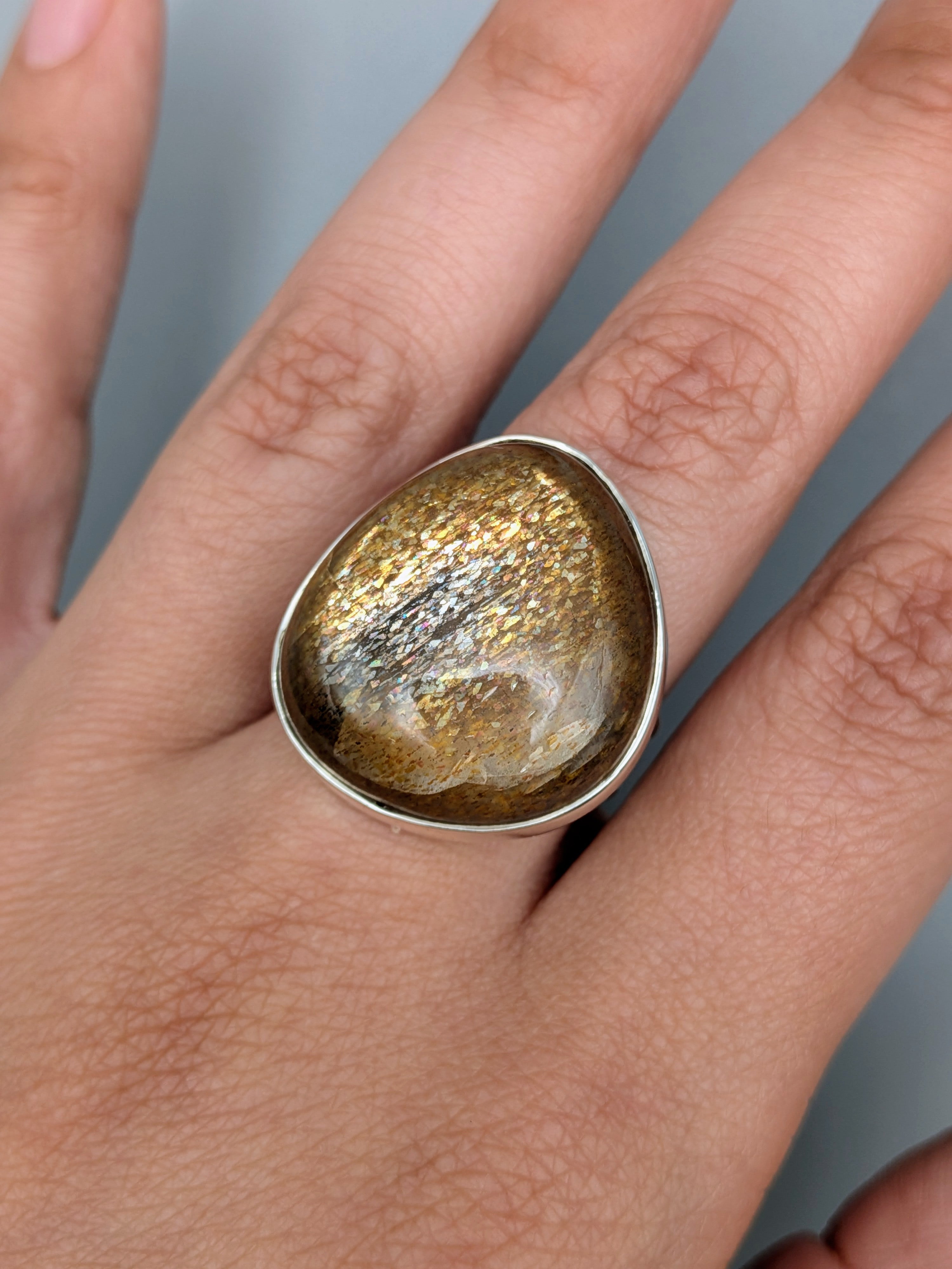 •SUN/MOONSTONE - FREEFORM• split band silver ring (size 9.25)