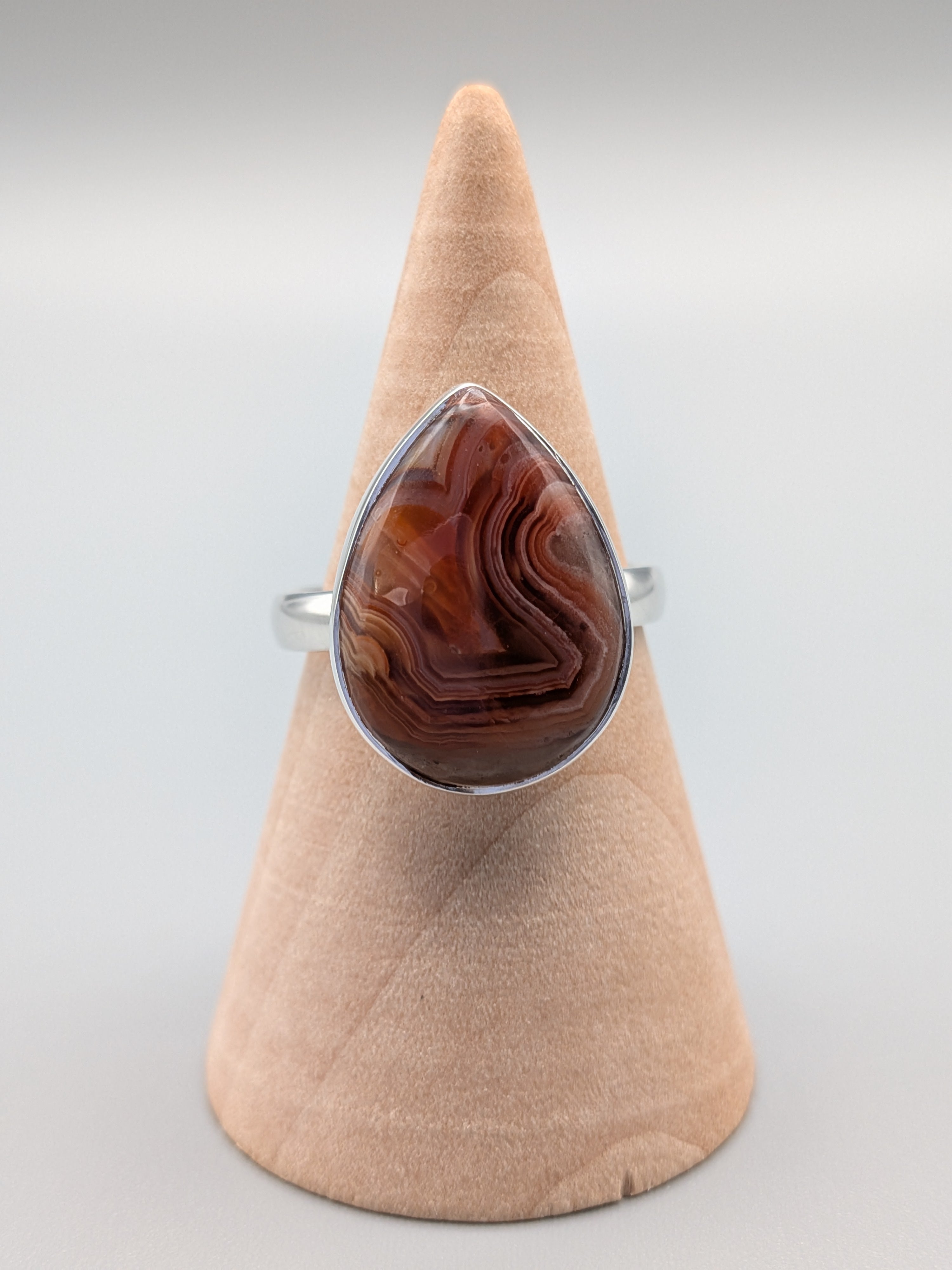 •CRAZY LACE AGATE - TEARDROP• simple bezel silver ring (size 8)