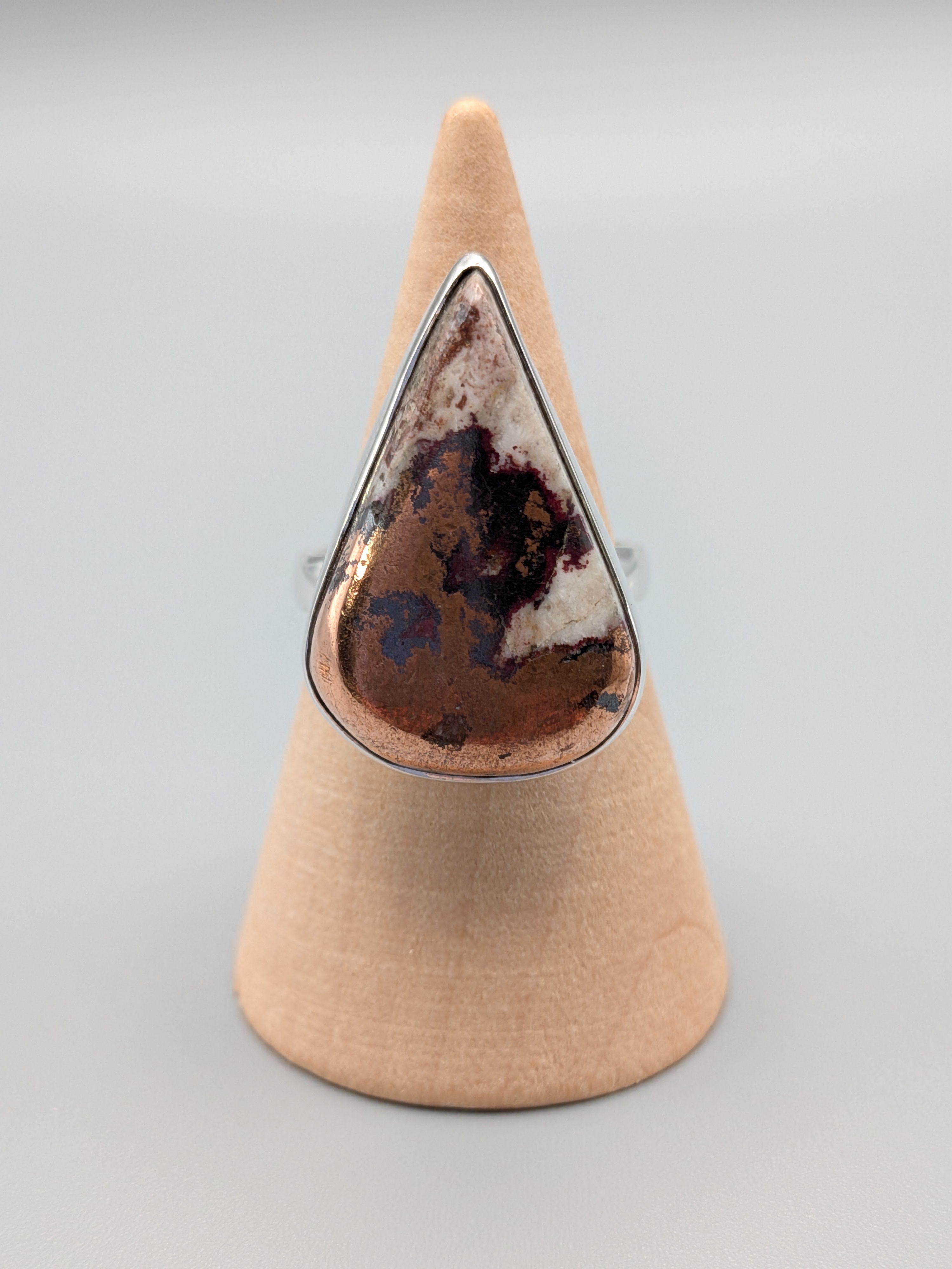 •COPPER IN MATRIX - TEARDROP• simple bezel silver ring (size 8)