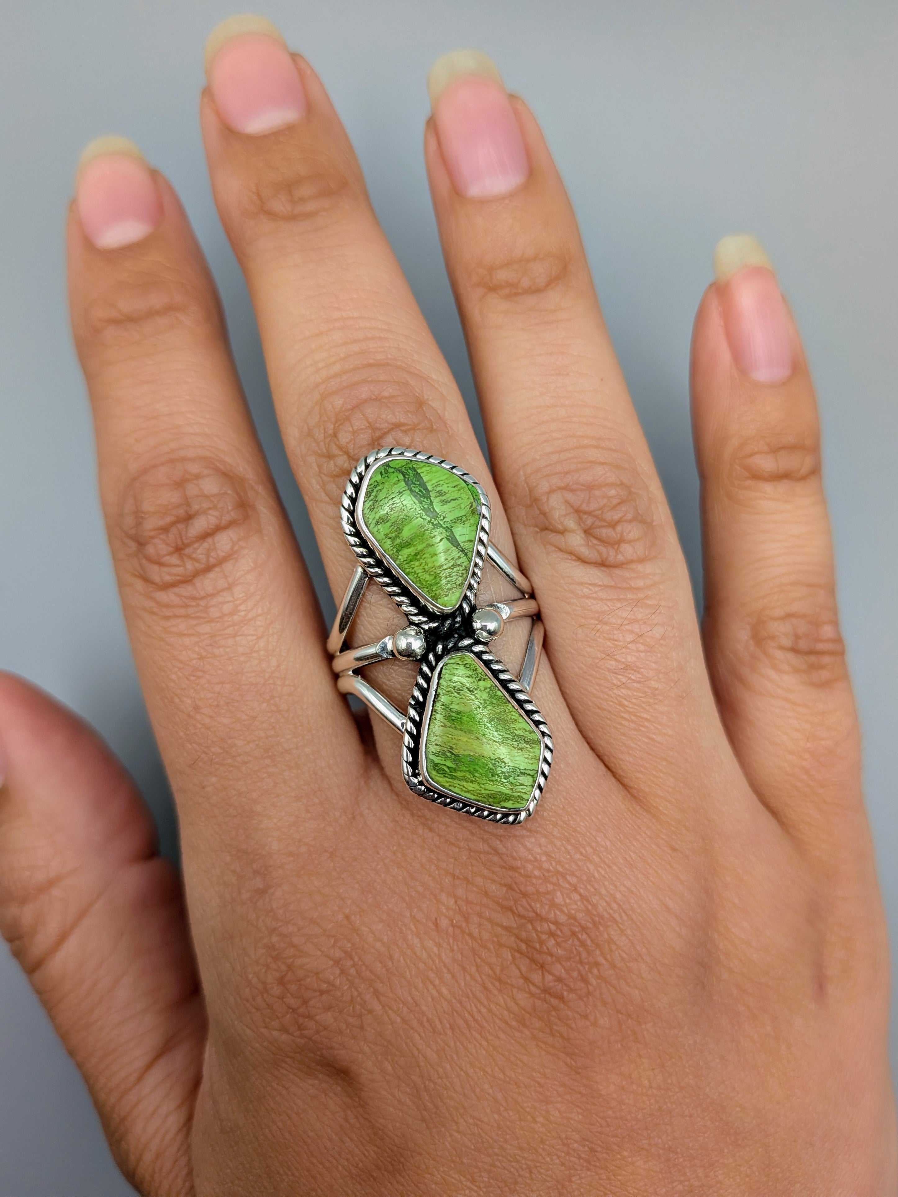 •GASPEITE - NAAKI• Navajo silver ring (size 10.25)