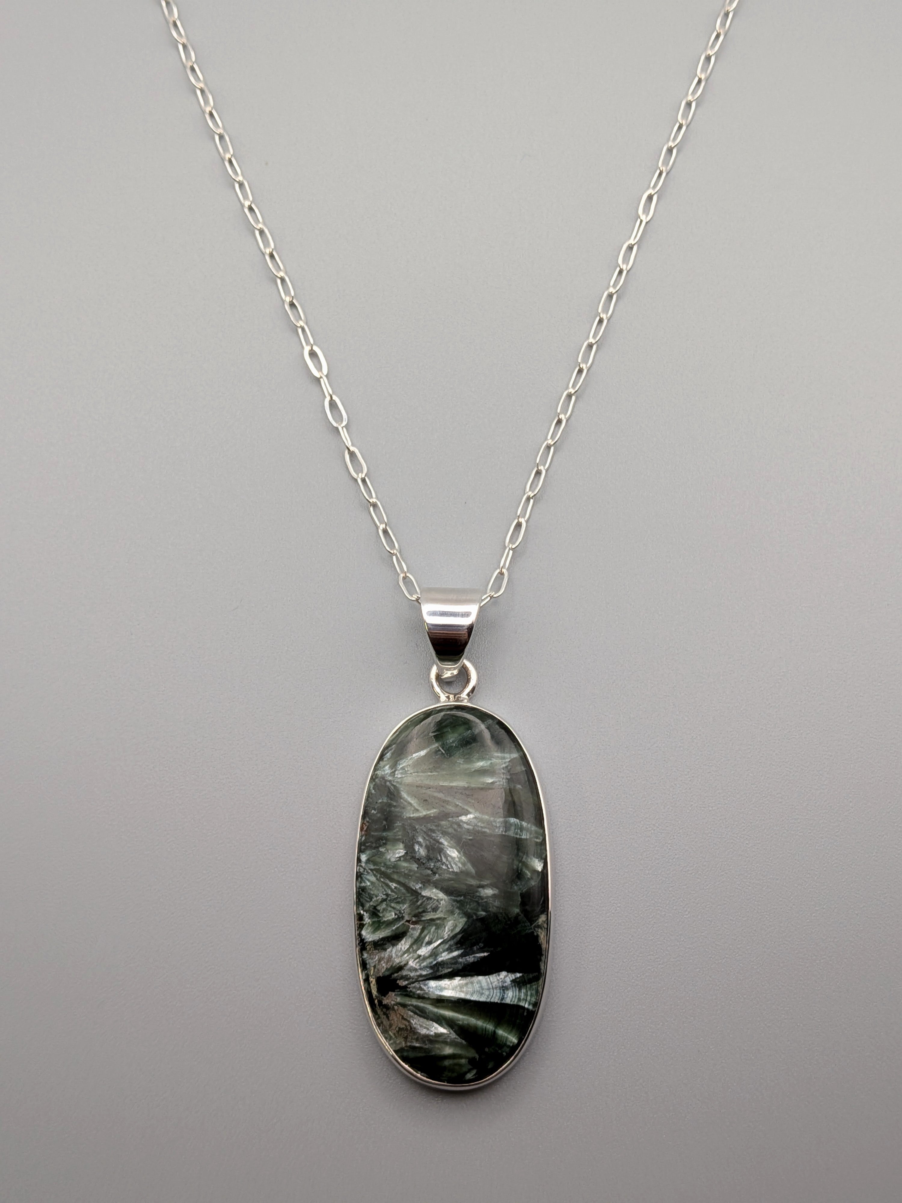 •SERAPHINITE - ELONGATED OVAL• sterling silver pendant