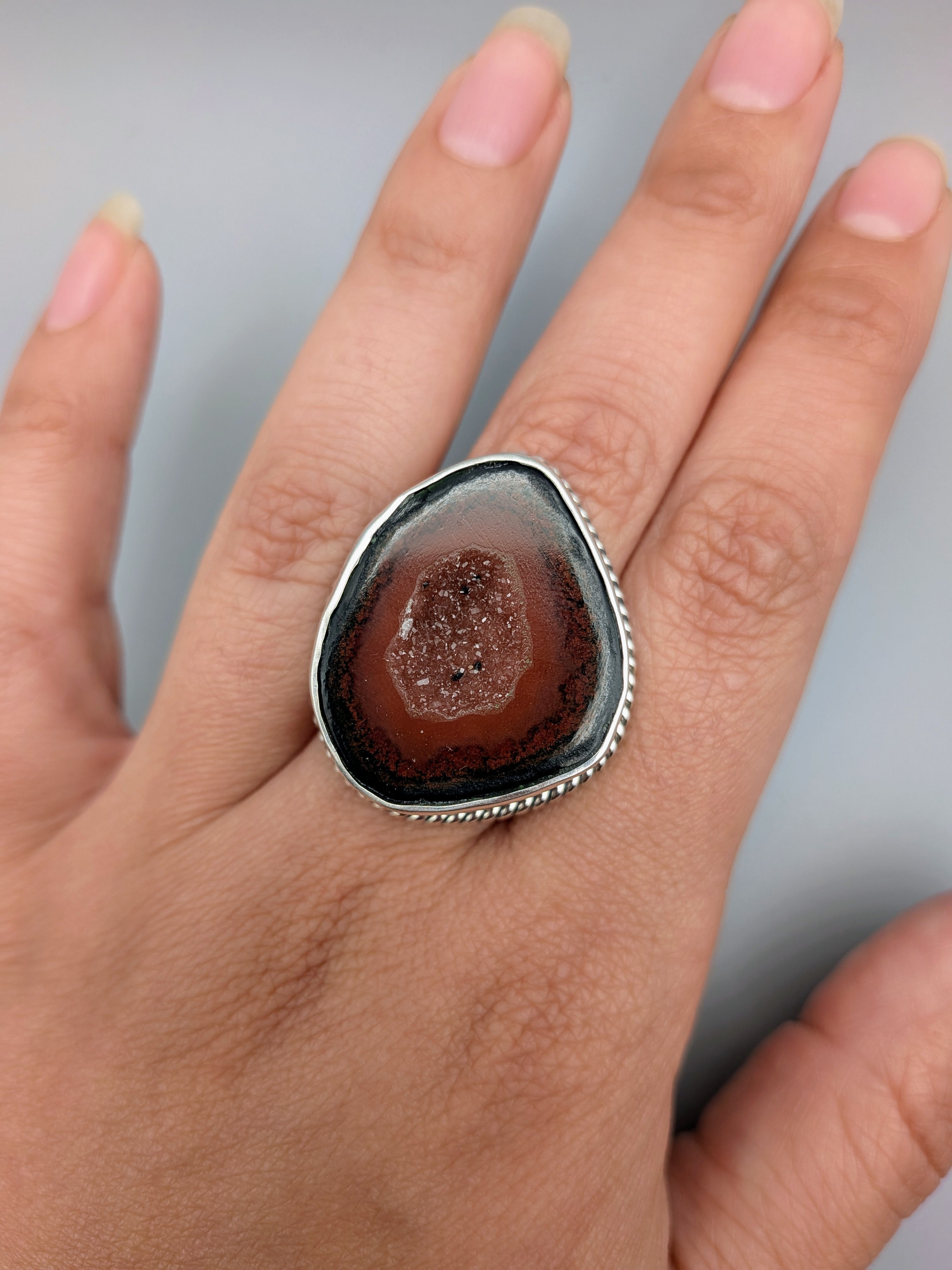 •COCONUT DRUZY - FREEFORM• roped bezel silver ring (size 9.75)