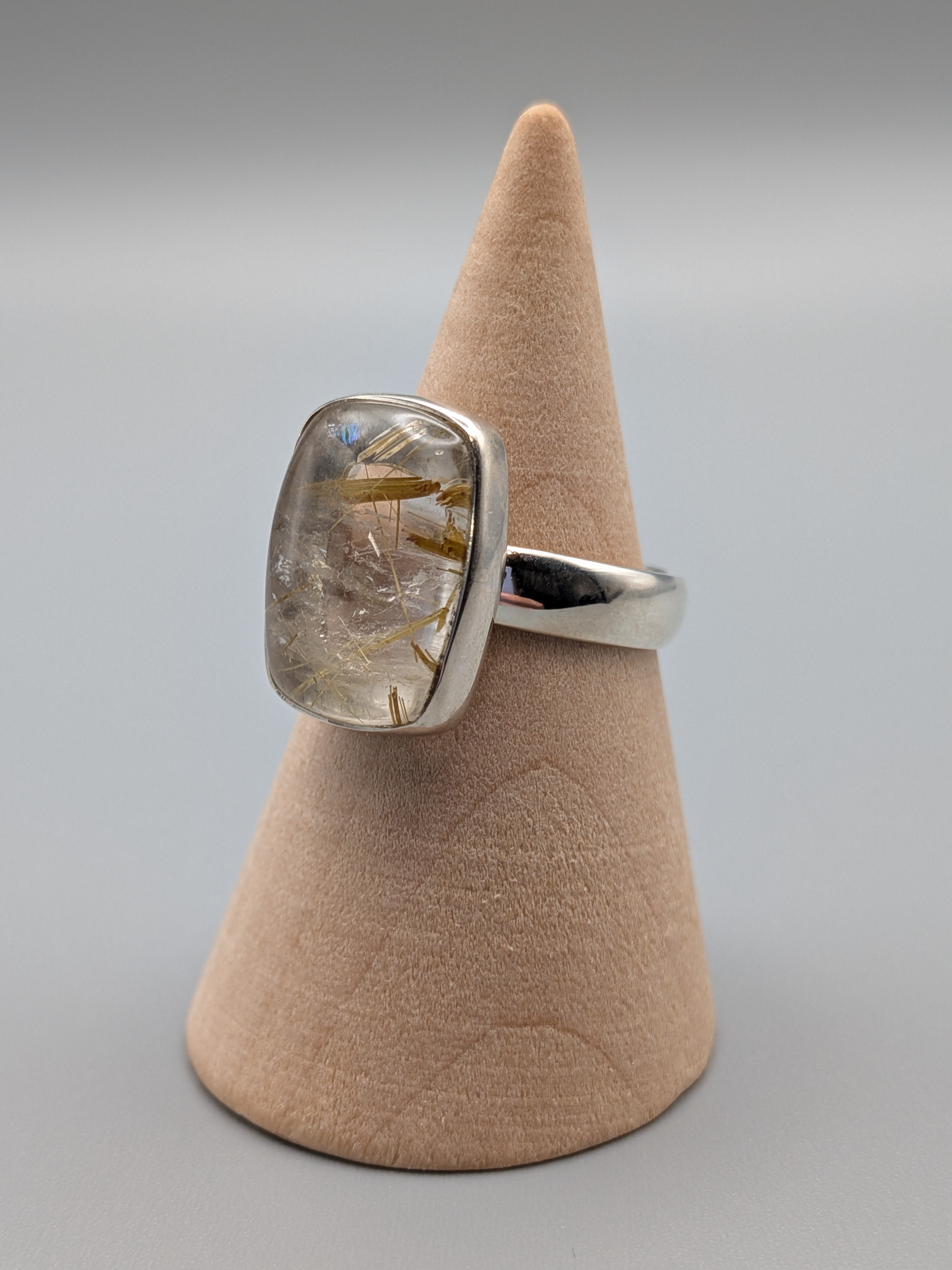 •RUTILATED QUARTZ - SOFT SQUARE• simple bezel silver ring (size 7)