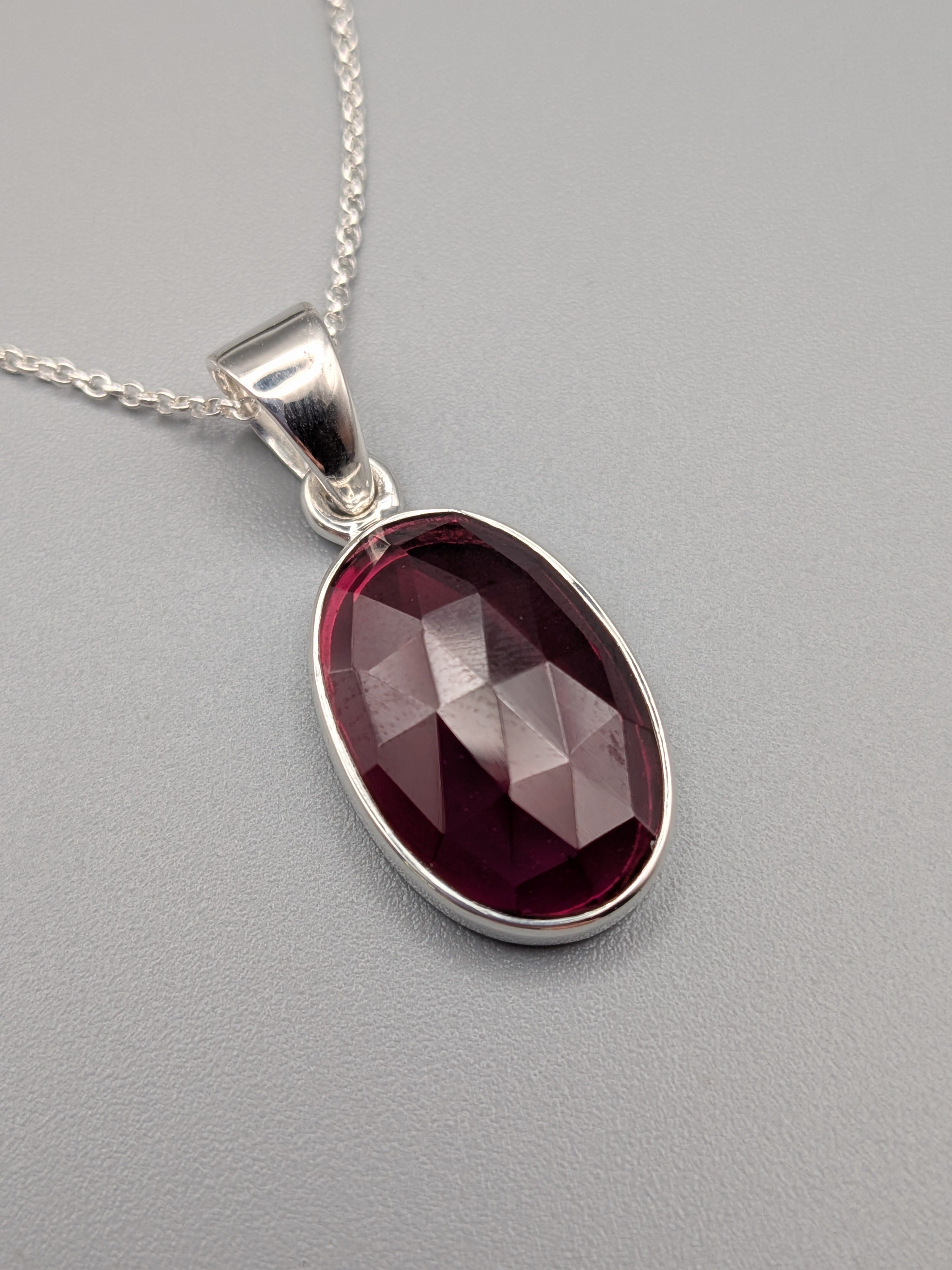 •GARNET - FACETED OVAL - 1• silver necklace (18" long)