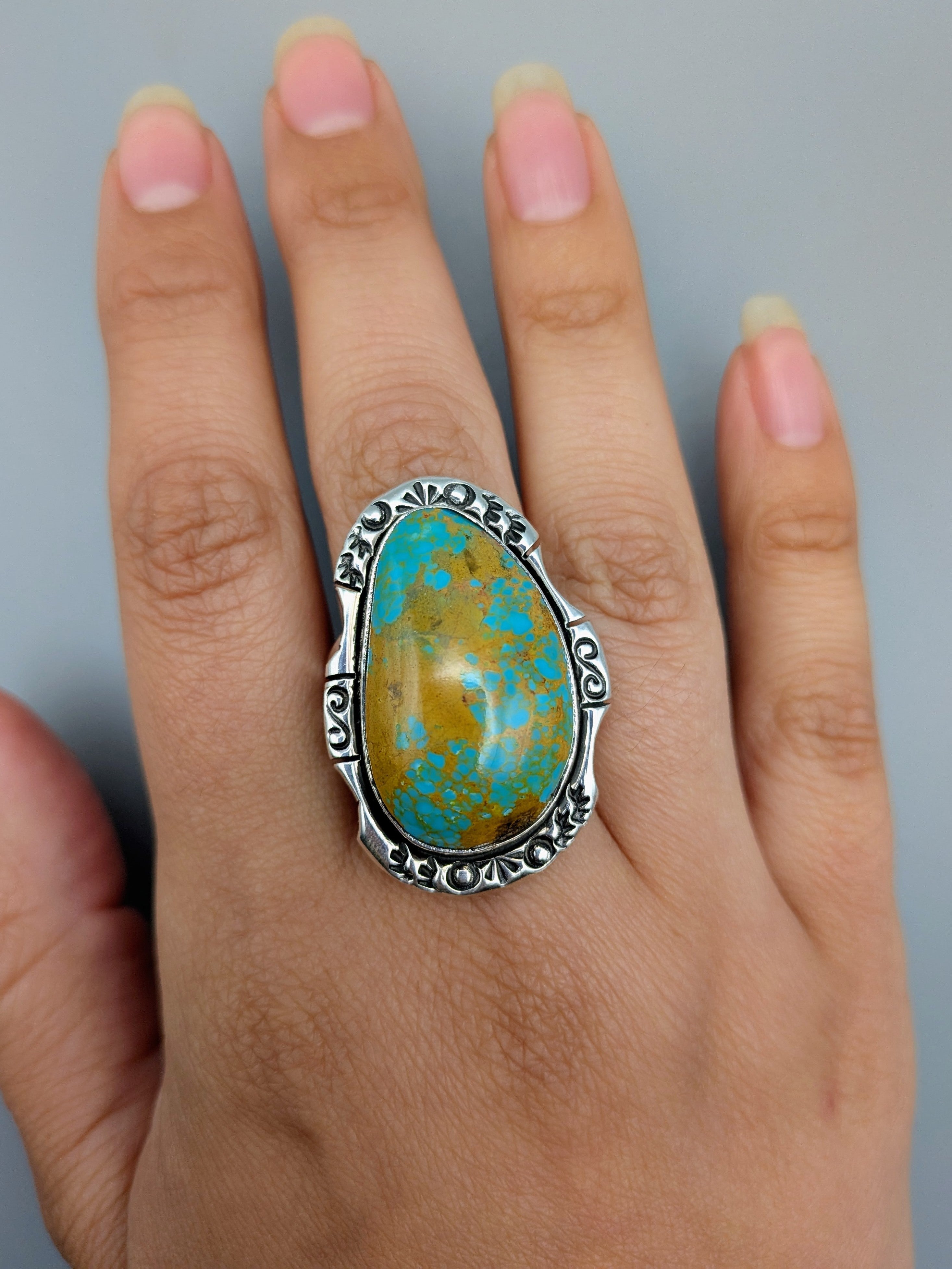 •KINGMAN TURQUOISE - ORENDA• Navajo silver ring (size 9.25)