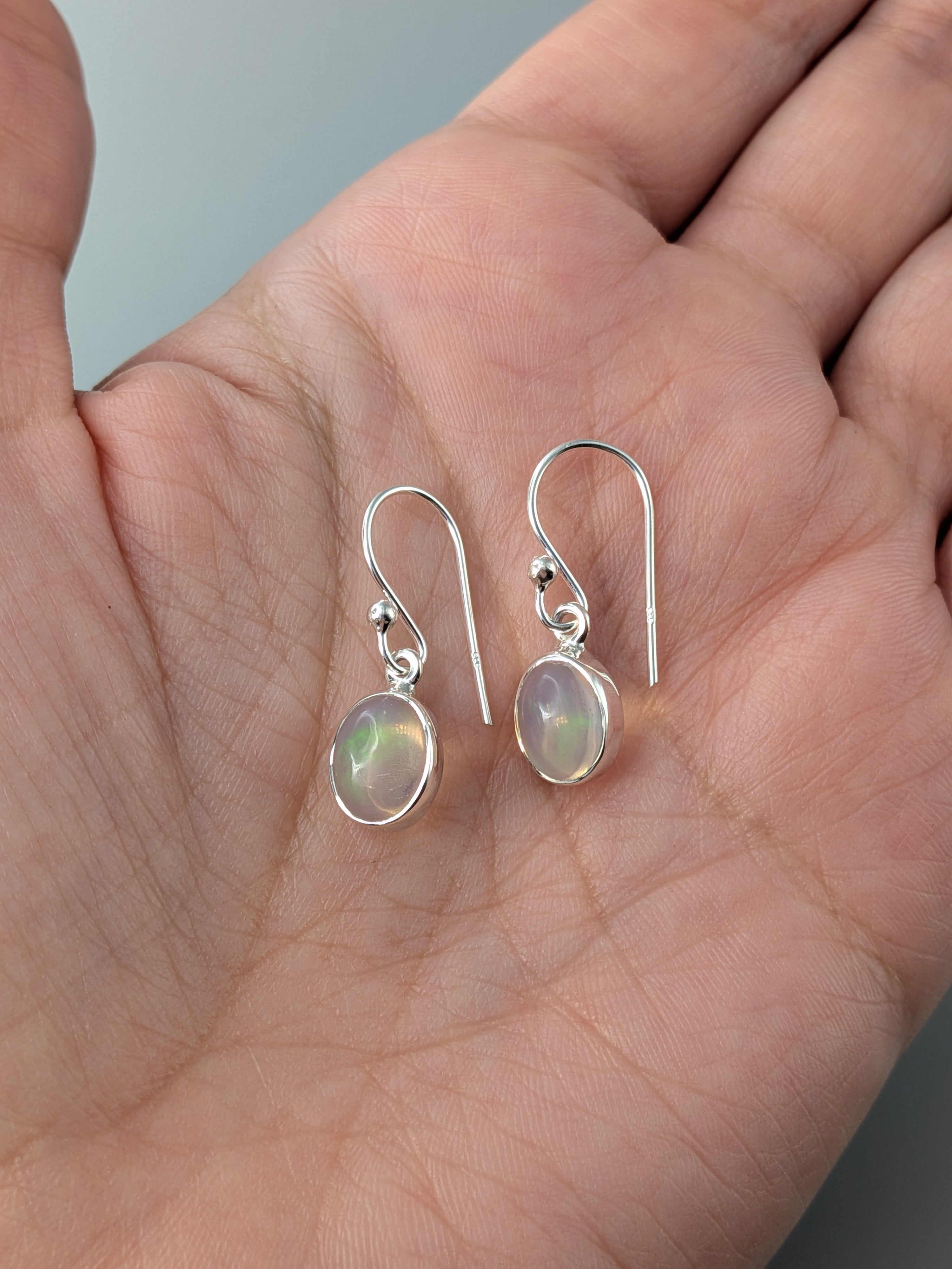 •ETHIOPIAN OPAL OVAL - 2• silver dangle earrings
