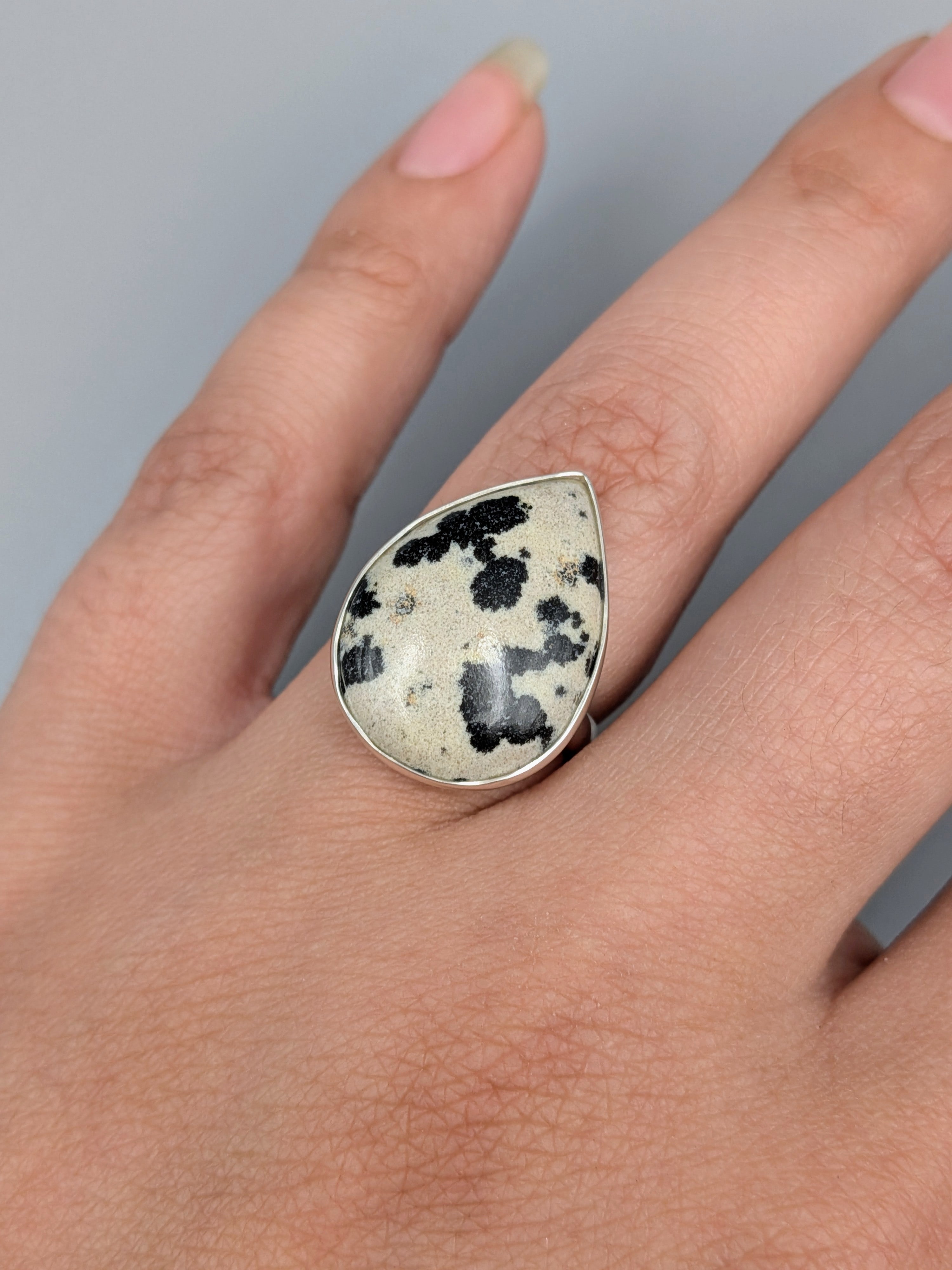 •DALMATIAN JASPER - TEAR• simple bezel silver ring (size 7)