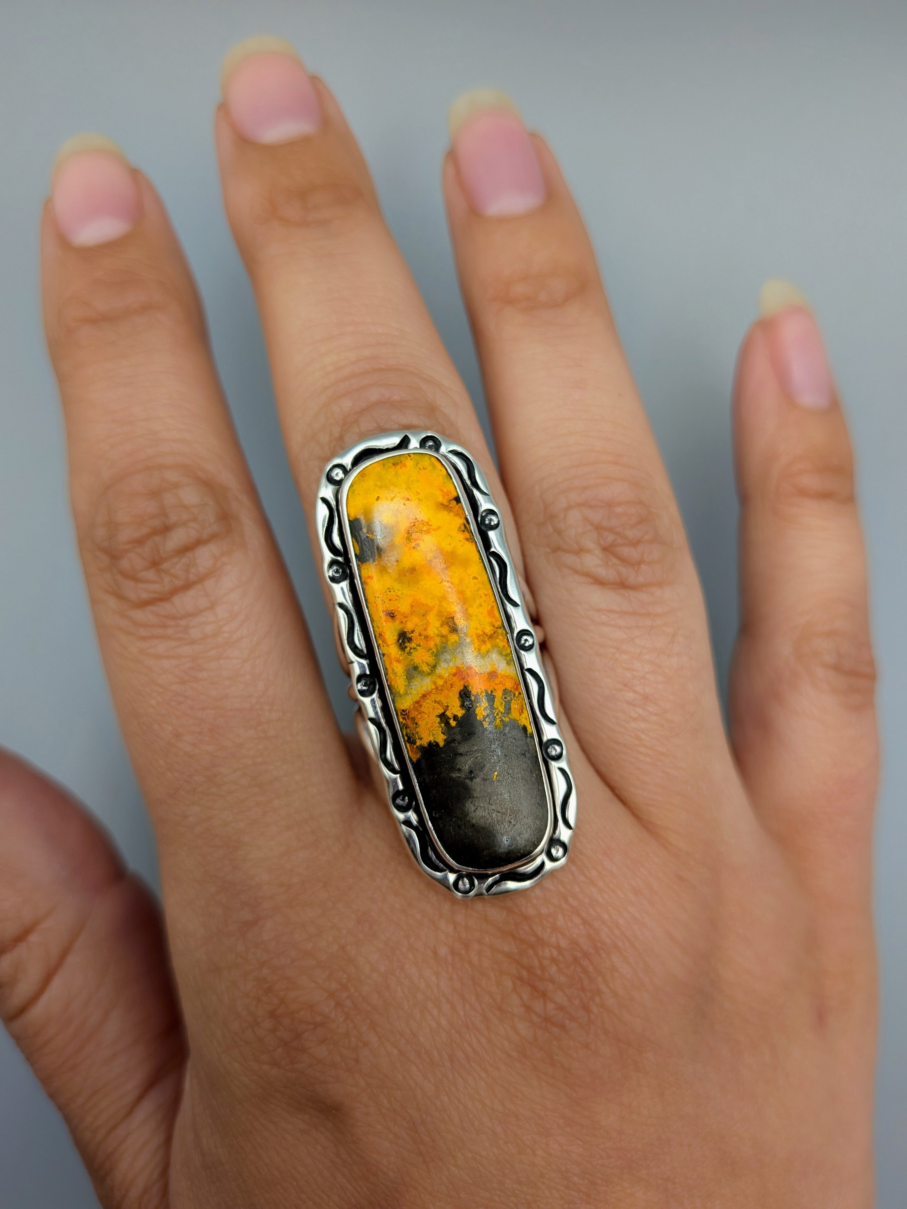 •BUMBLEBEE JASPER - SMUDGE• Navajo silver ring (size 7.75)