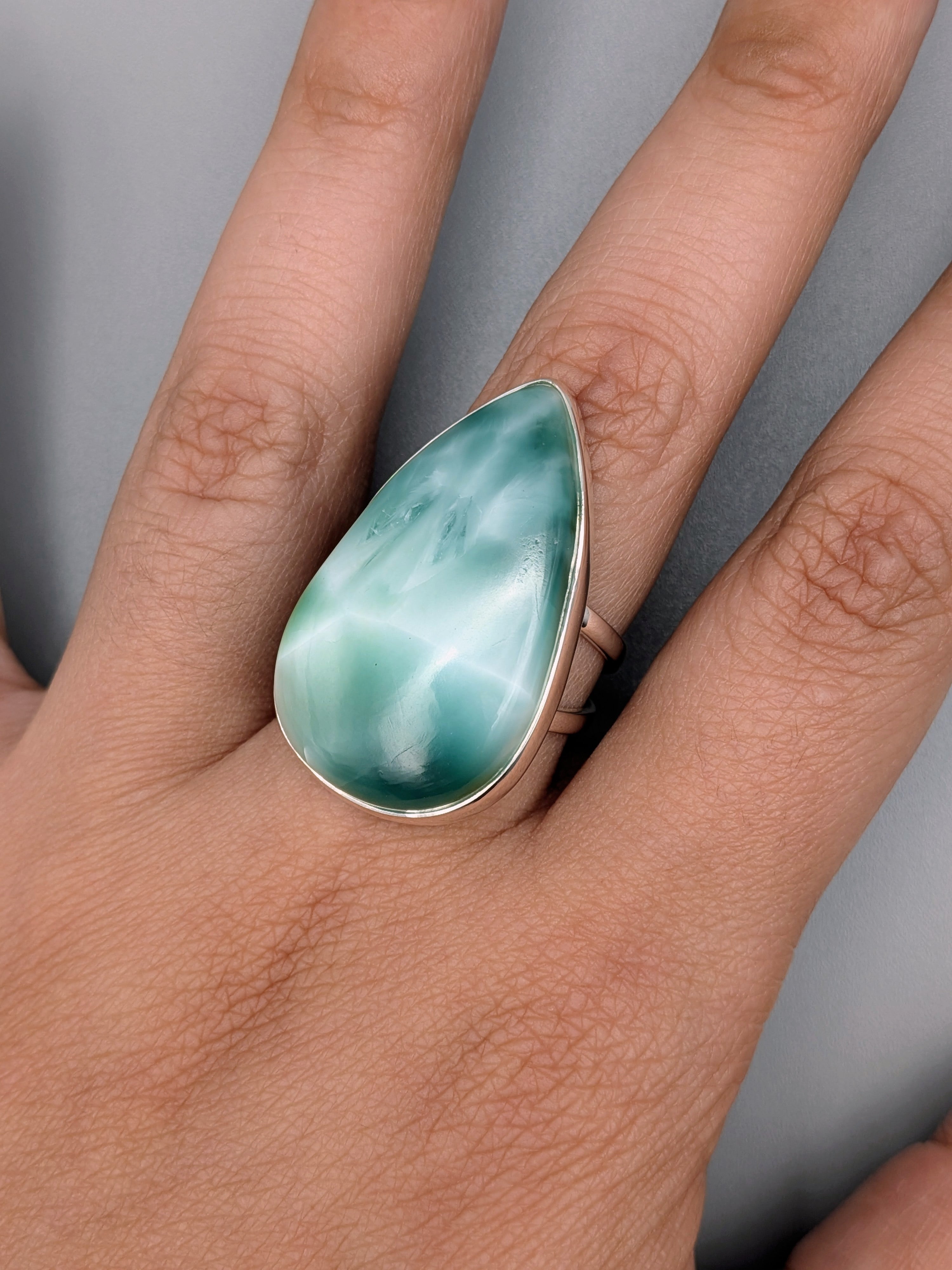 •HEMIMORPHITE - TEARDROP• split band silver ring (size 9)