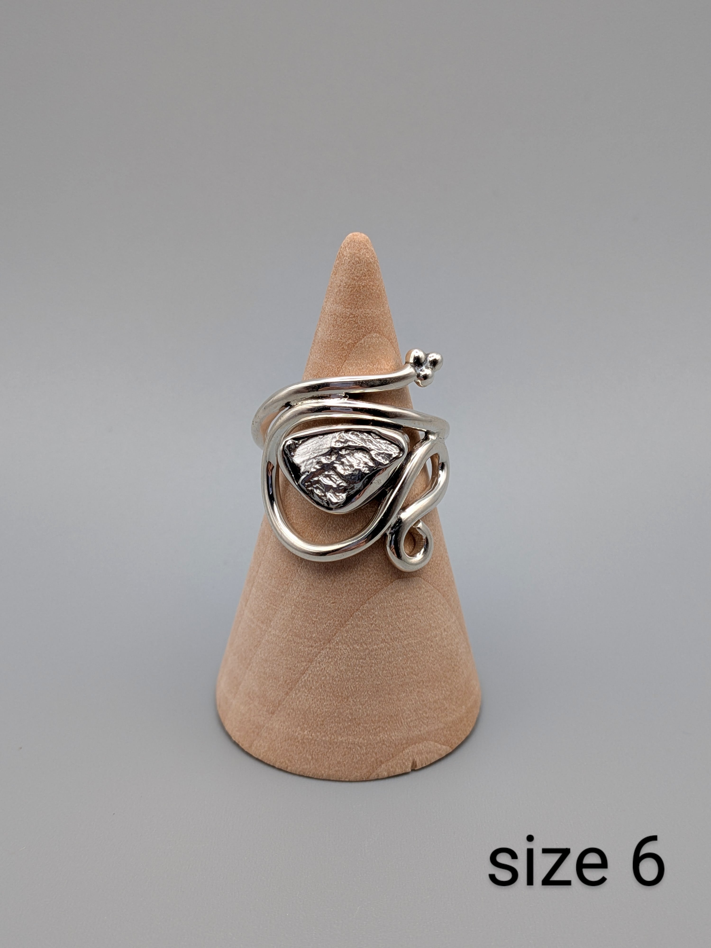 •METEORITE FREEFORM - FLOW• simple bezel silver ring (various sizes)