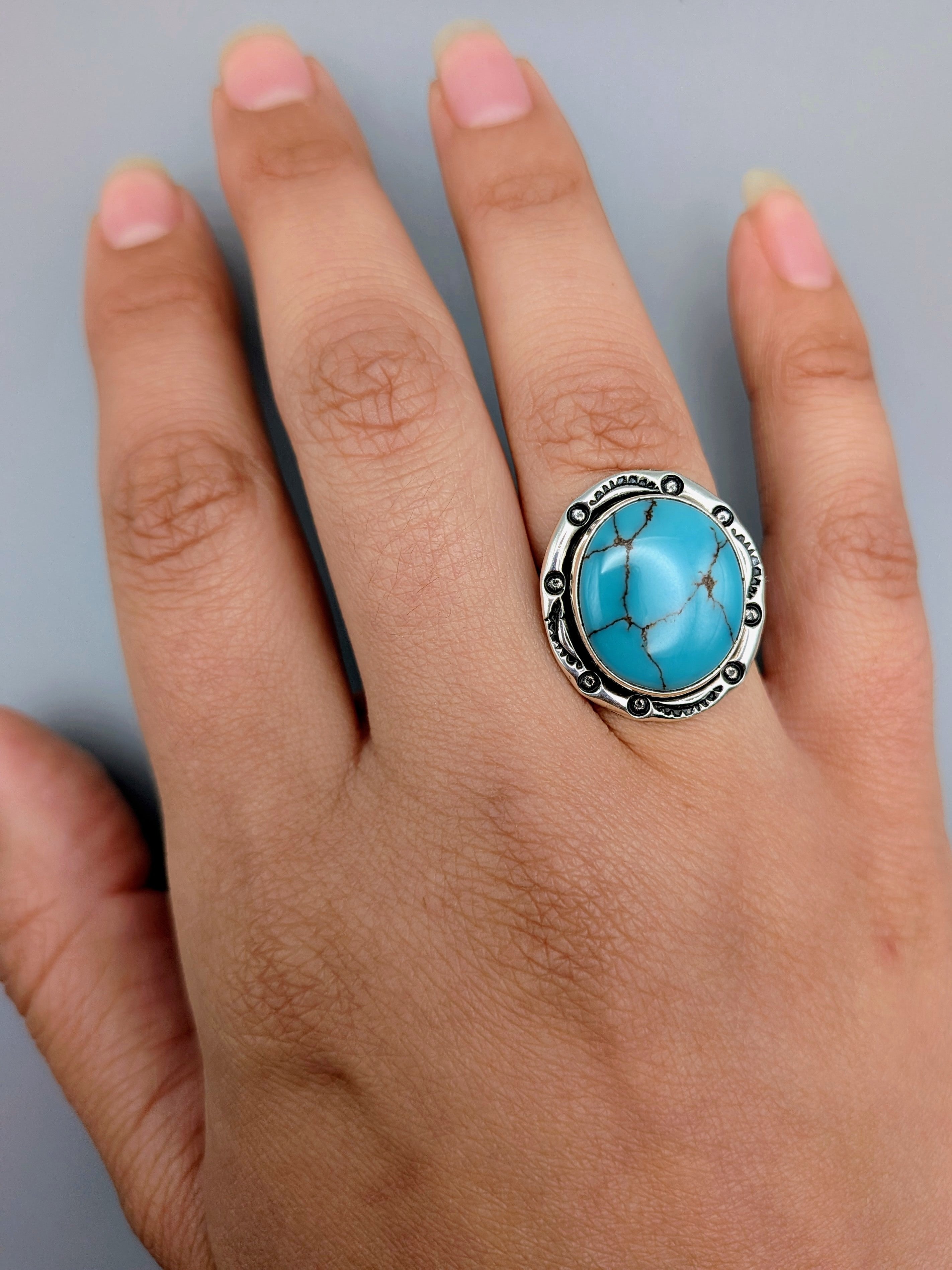 •EGYPTIAN TURQUOISE - SHÁ• Navajo silver ring (size 7)