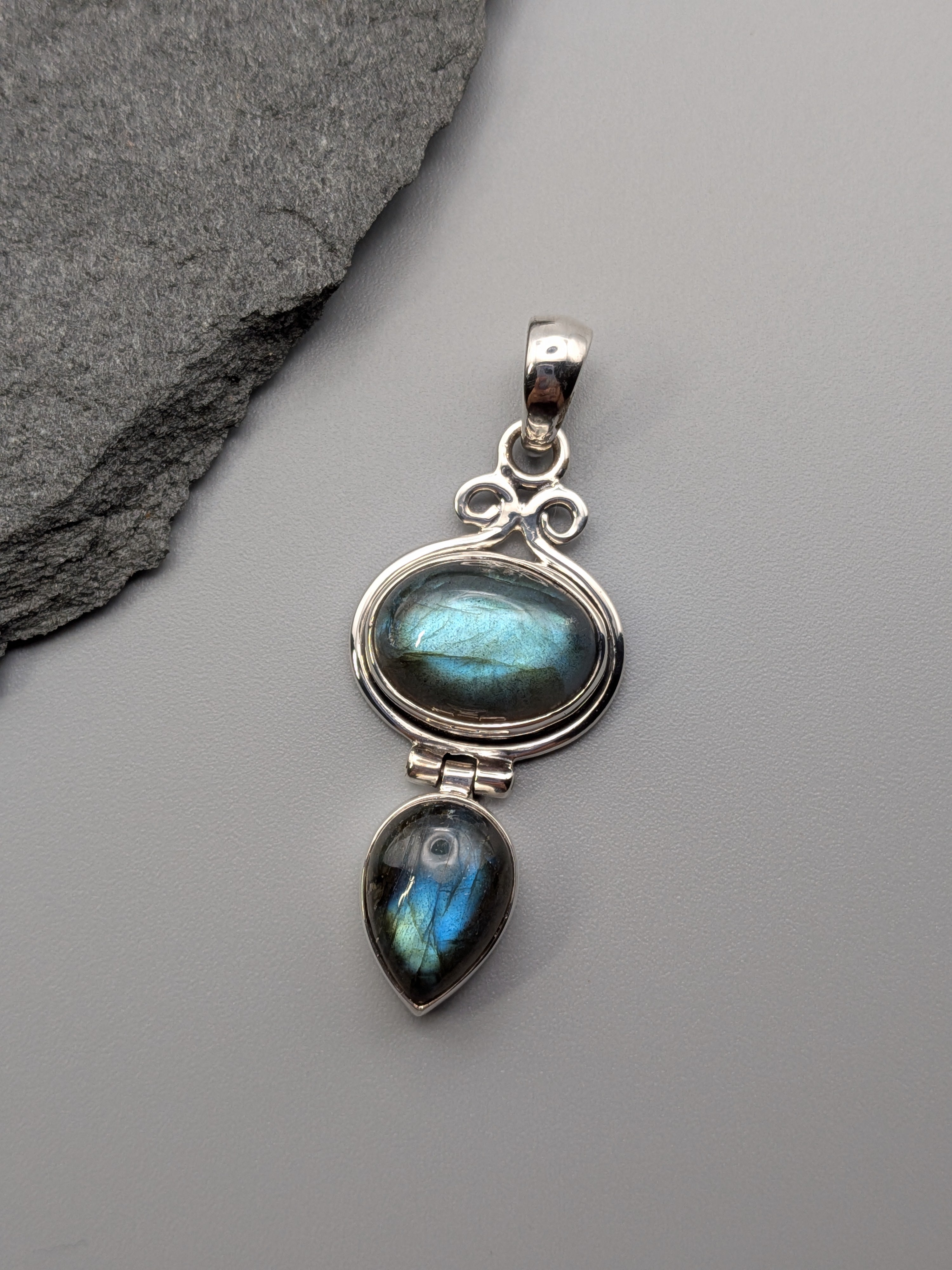 •LABRADORITE - HINGE DUO• sterling silver pendant