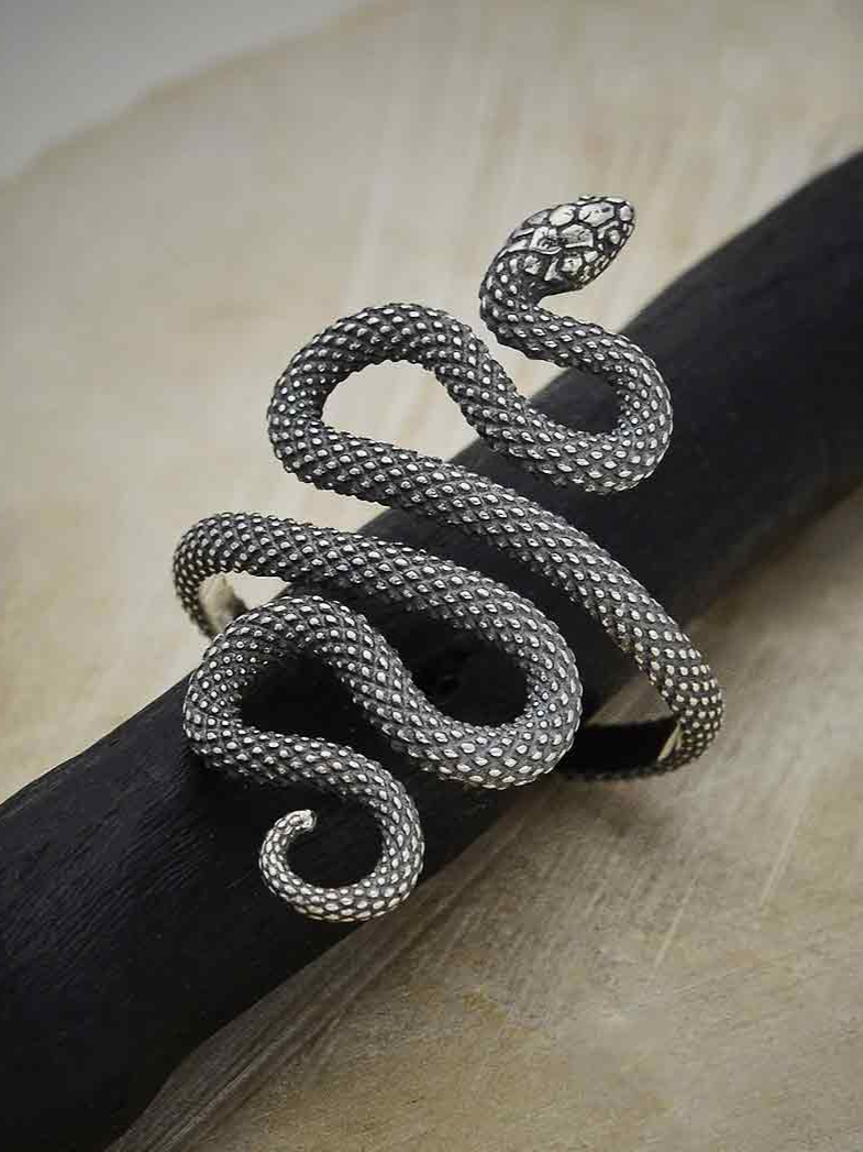 •SLITHERING SNAKE• adjustable silver ring