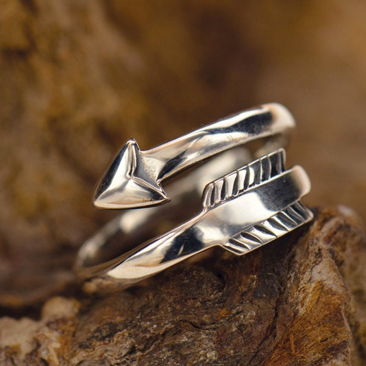 •MOVING FORWARD• adjustable silver arrow ring