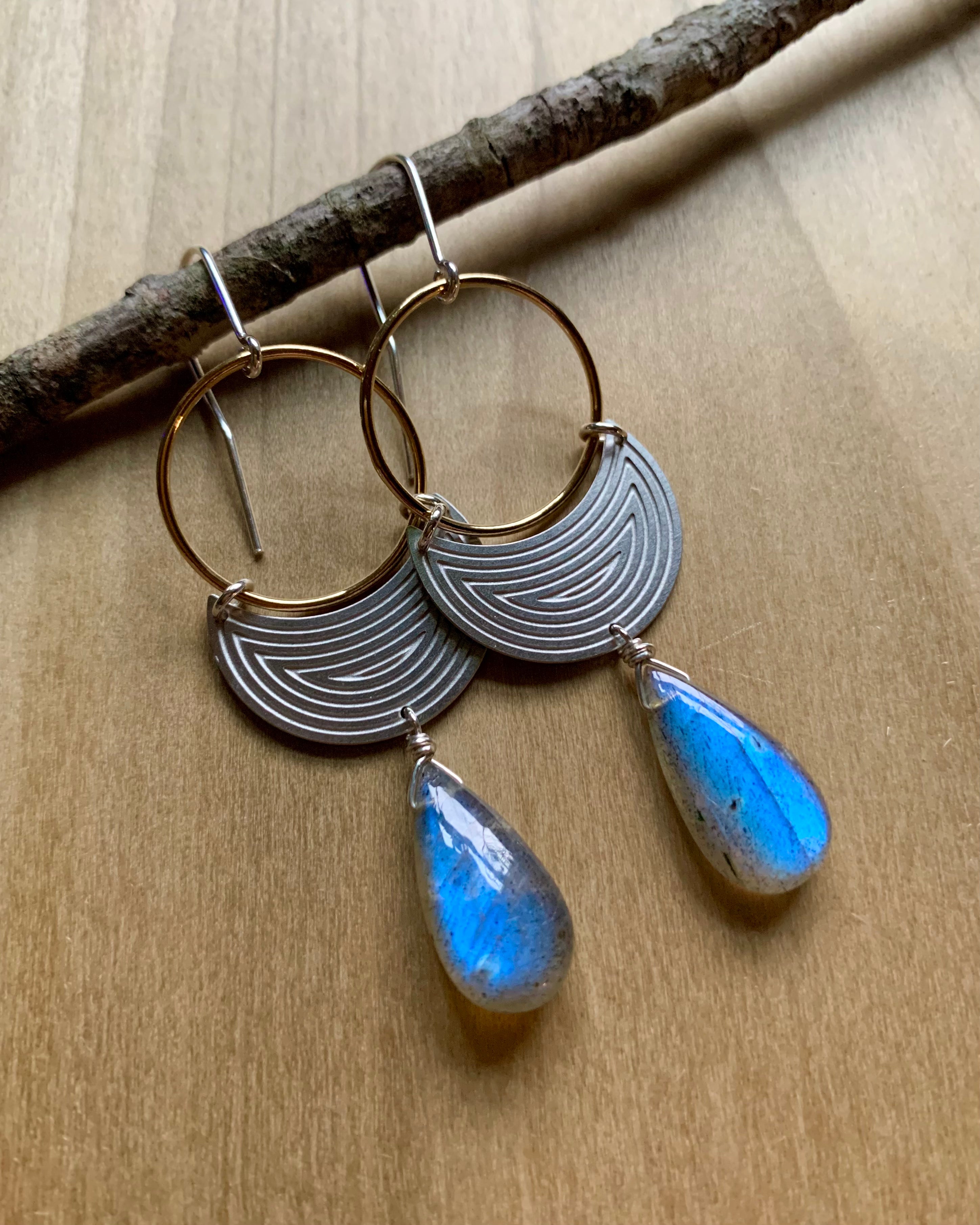 • MOON SHADOW • labradorite + mixed metal dangle earrings