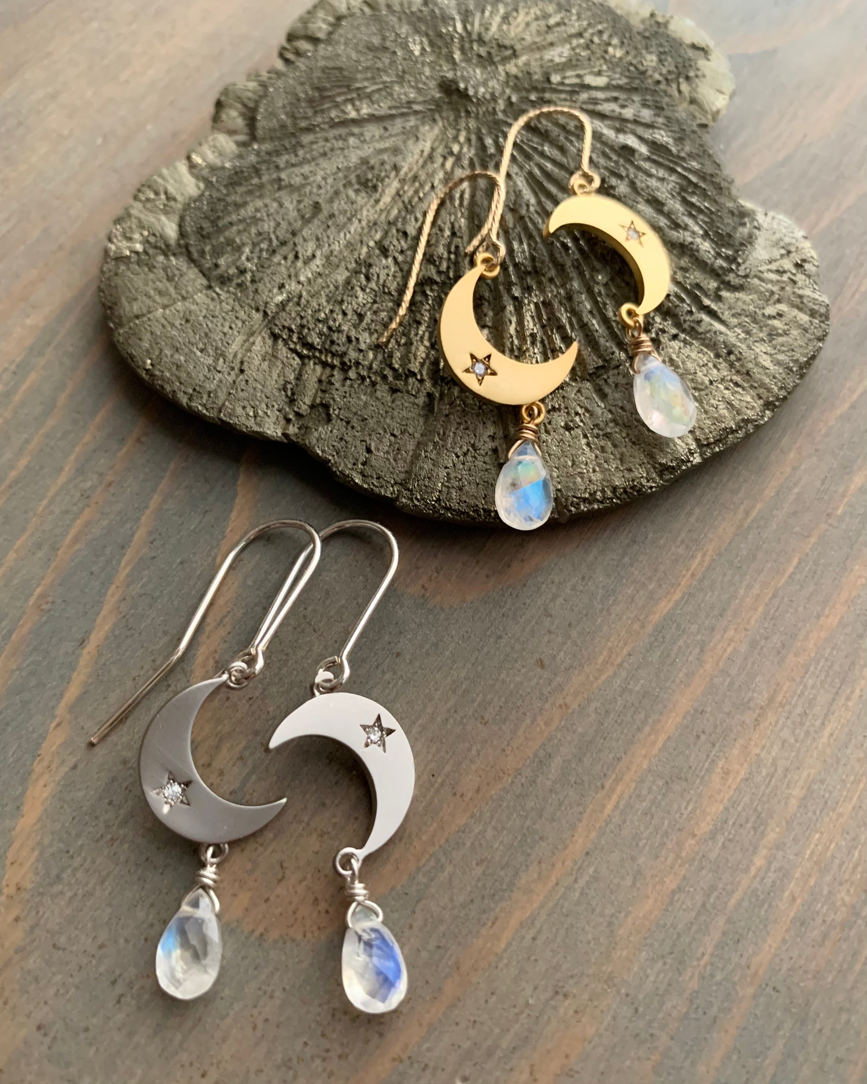 • MOON GUIDE • rainbow moonstone gold earrings