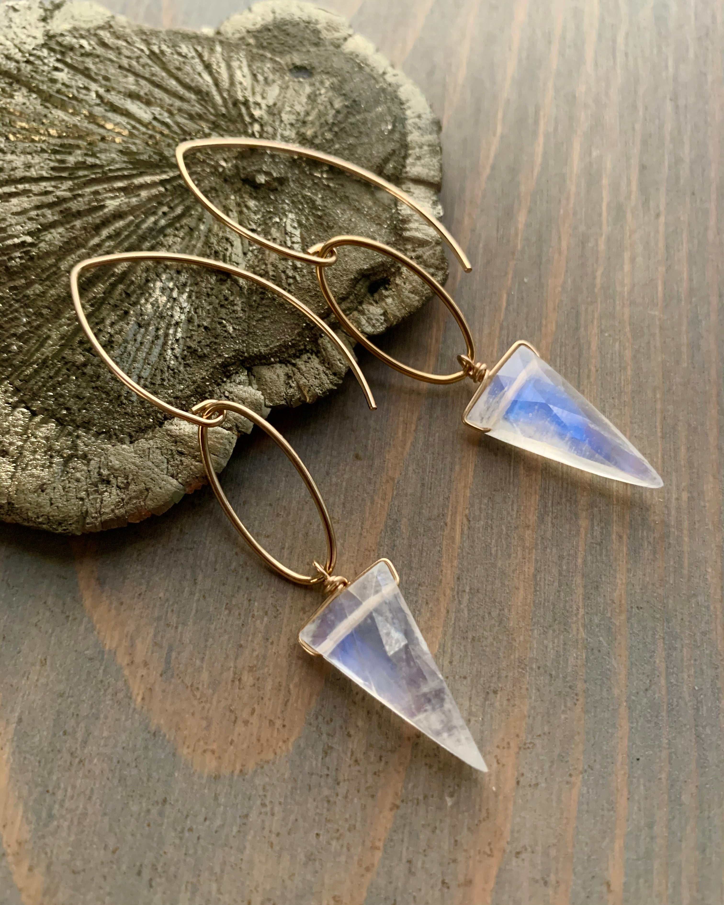 • IO - FANGS • rainbow moonstone gold dangle earrings