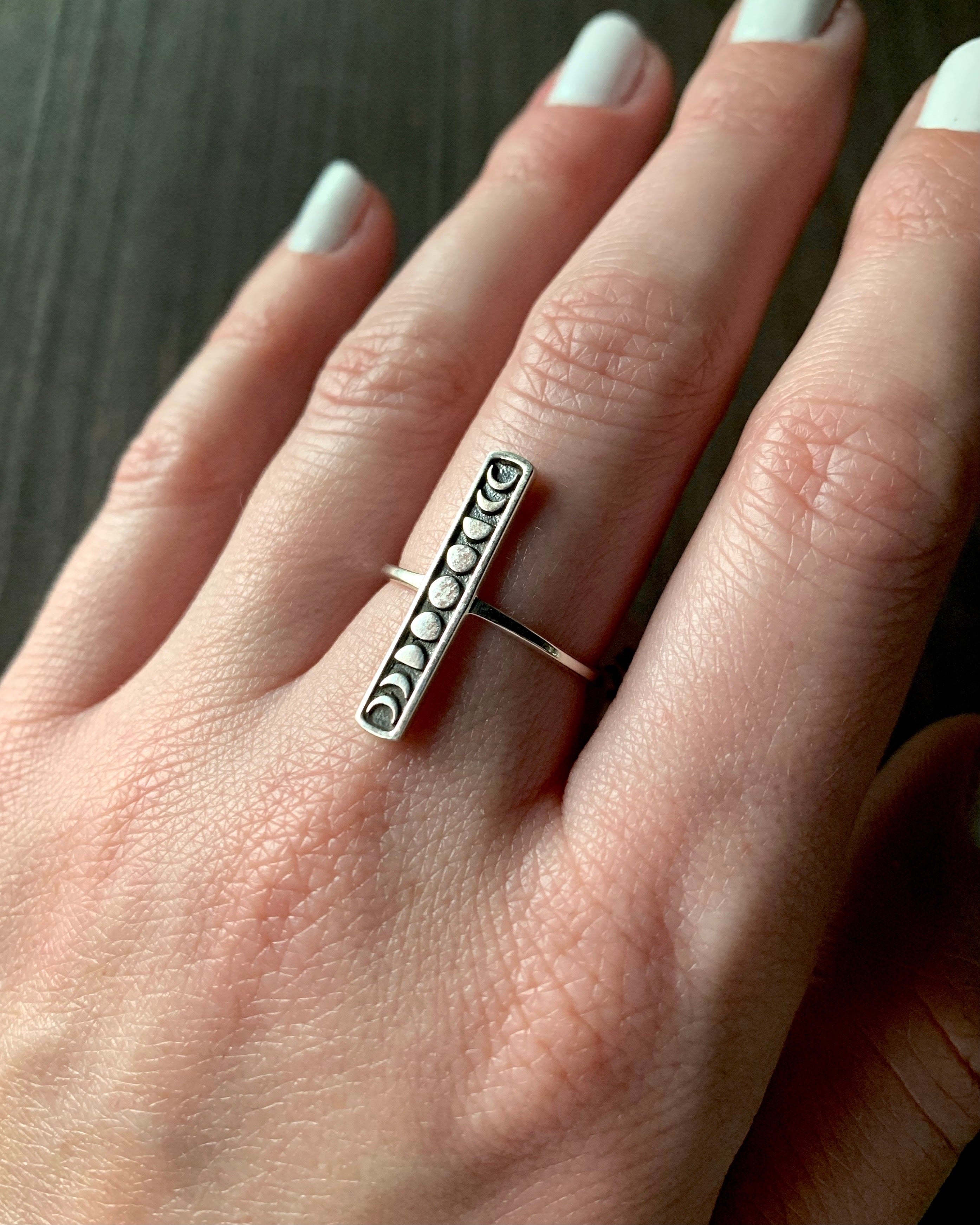 •MOON PHASE VERTICAL• sterling silver ring