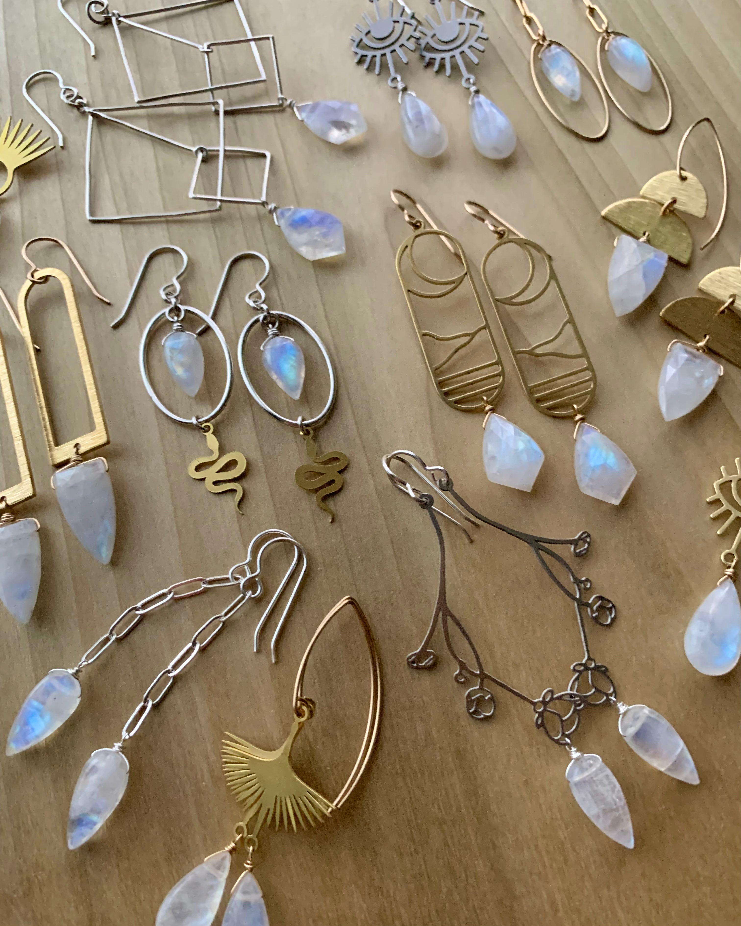 •LINKED• rainbow moonstone + silver dangle earrings