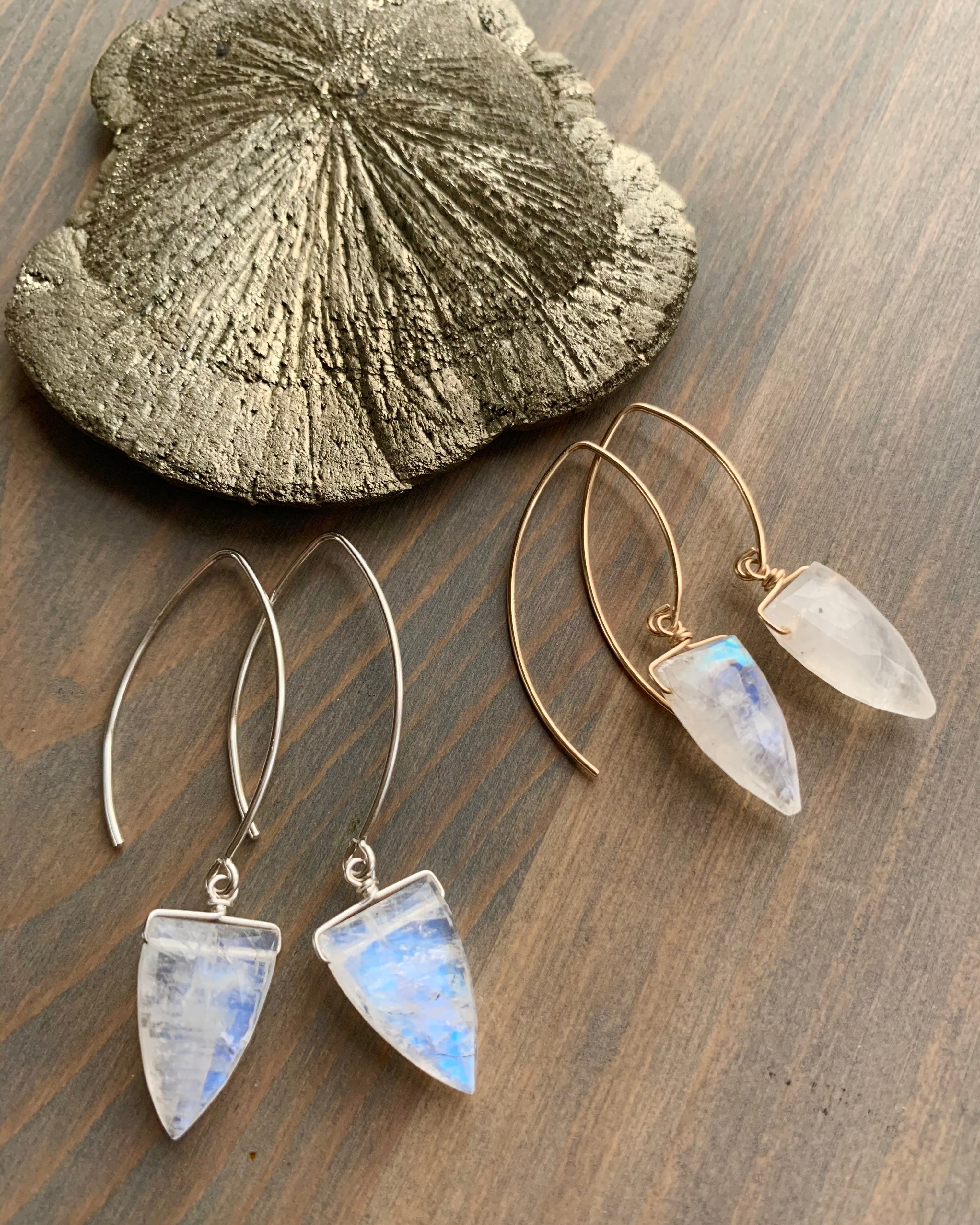 • STRAY - SPEARS • rainbow moonstone simple silver or gold earrings