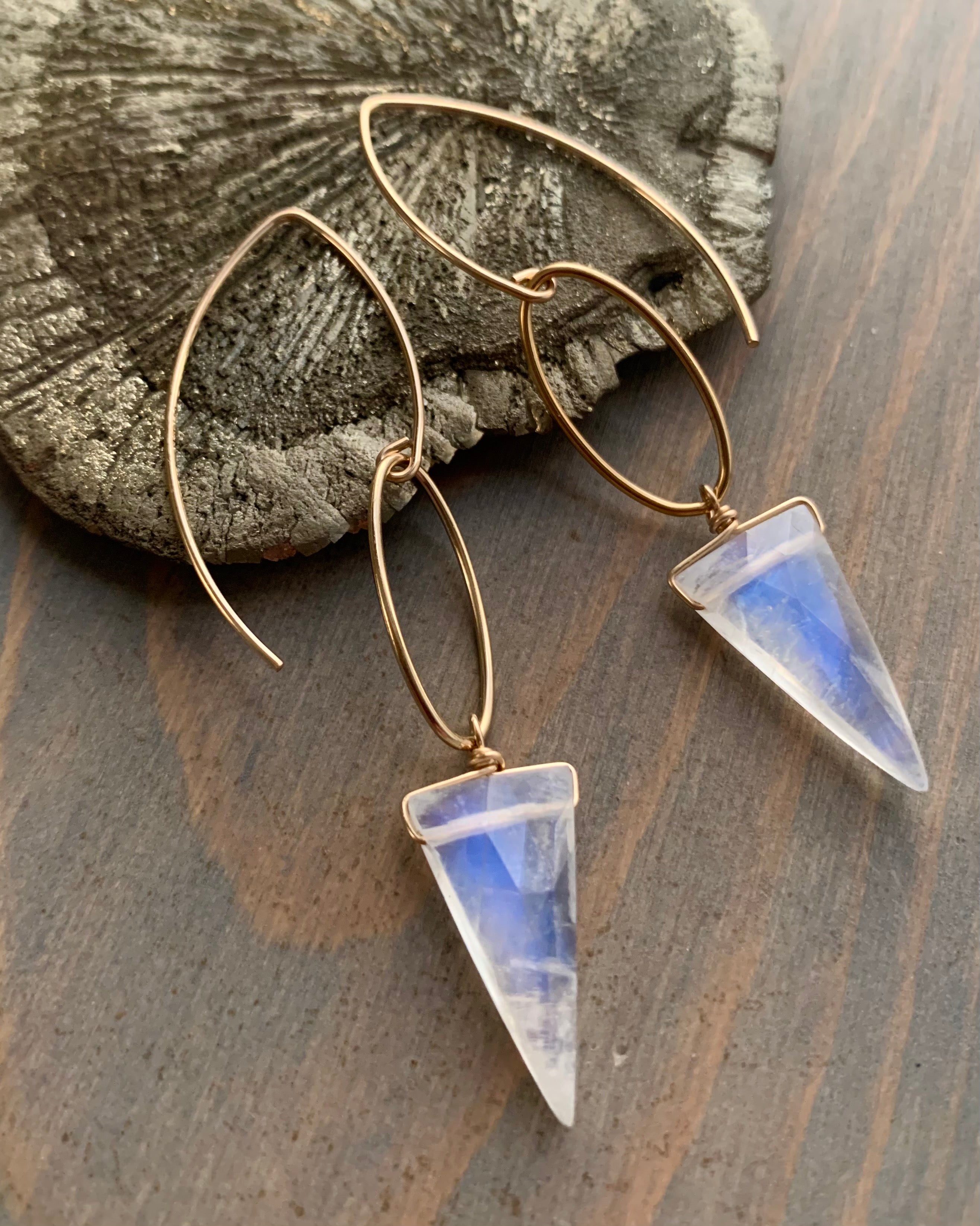 • IO - FANGS • rainbow moonstone gold dangle earrings