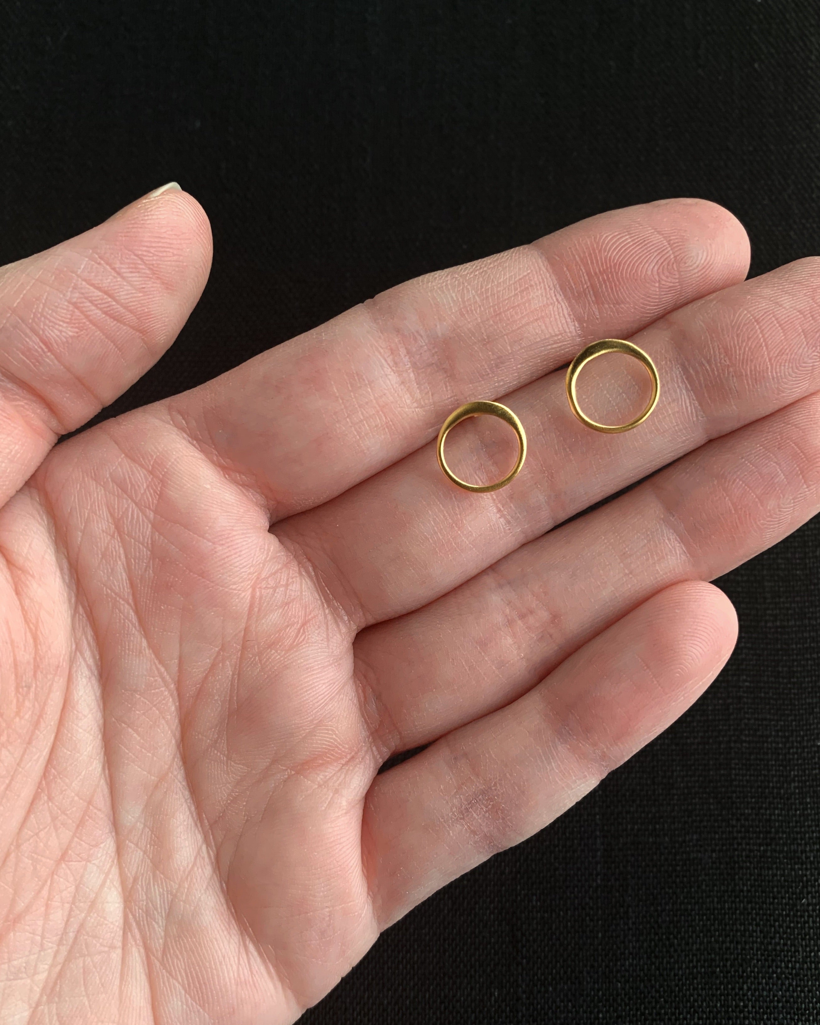 •SMALL ECLIPSE• matte gold vermeil stud earrings