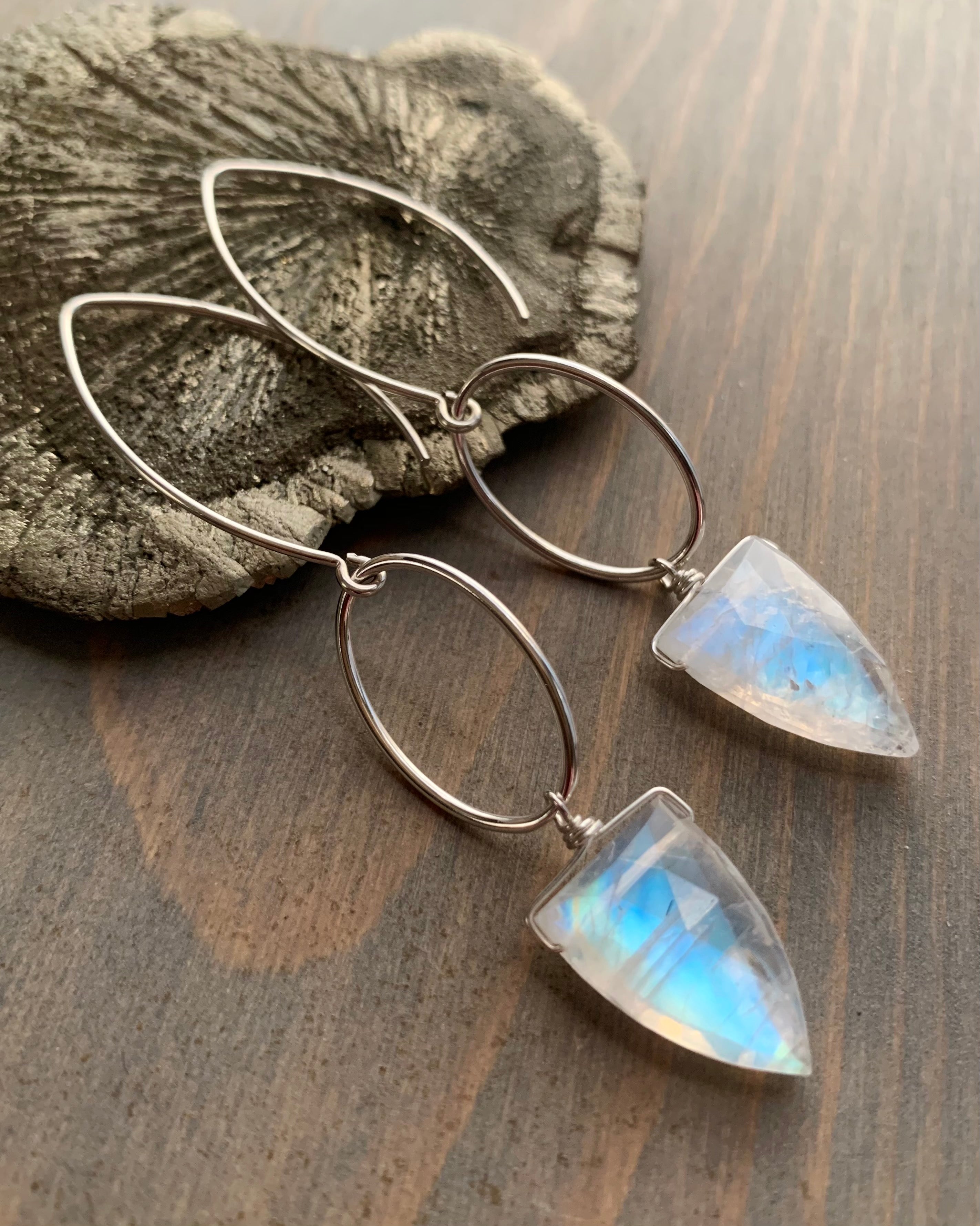 • IO - SPEARS • rainbow moonstone silver dangle earrings